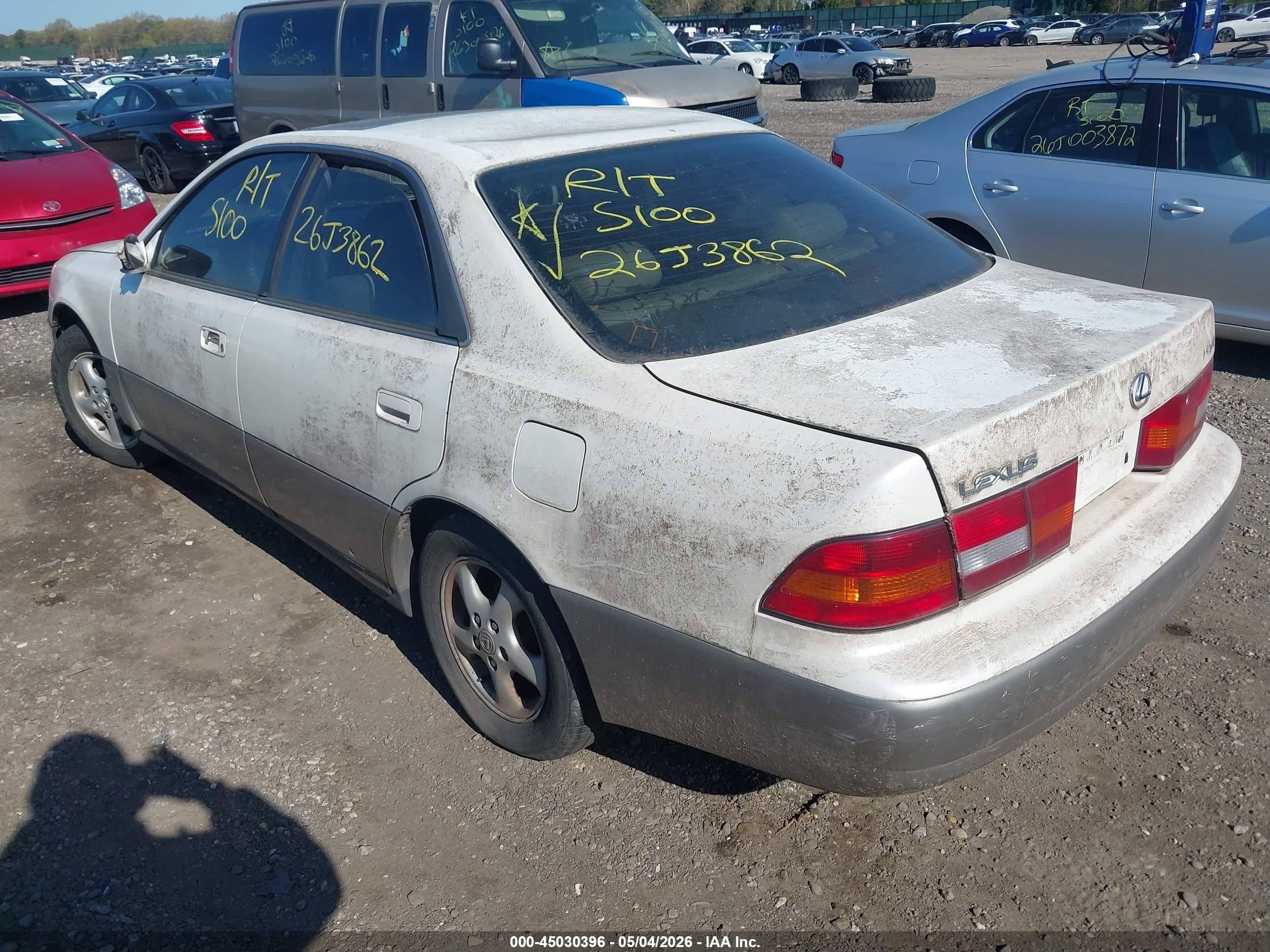 1997 Lexus Es 300   Gold vin: JT8BF22G6V0067690