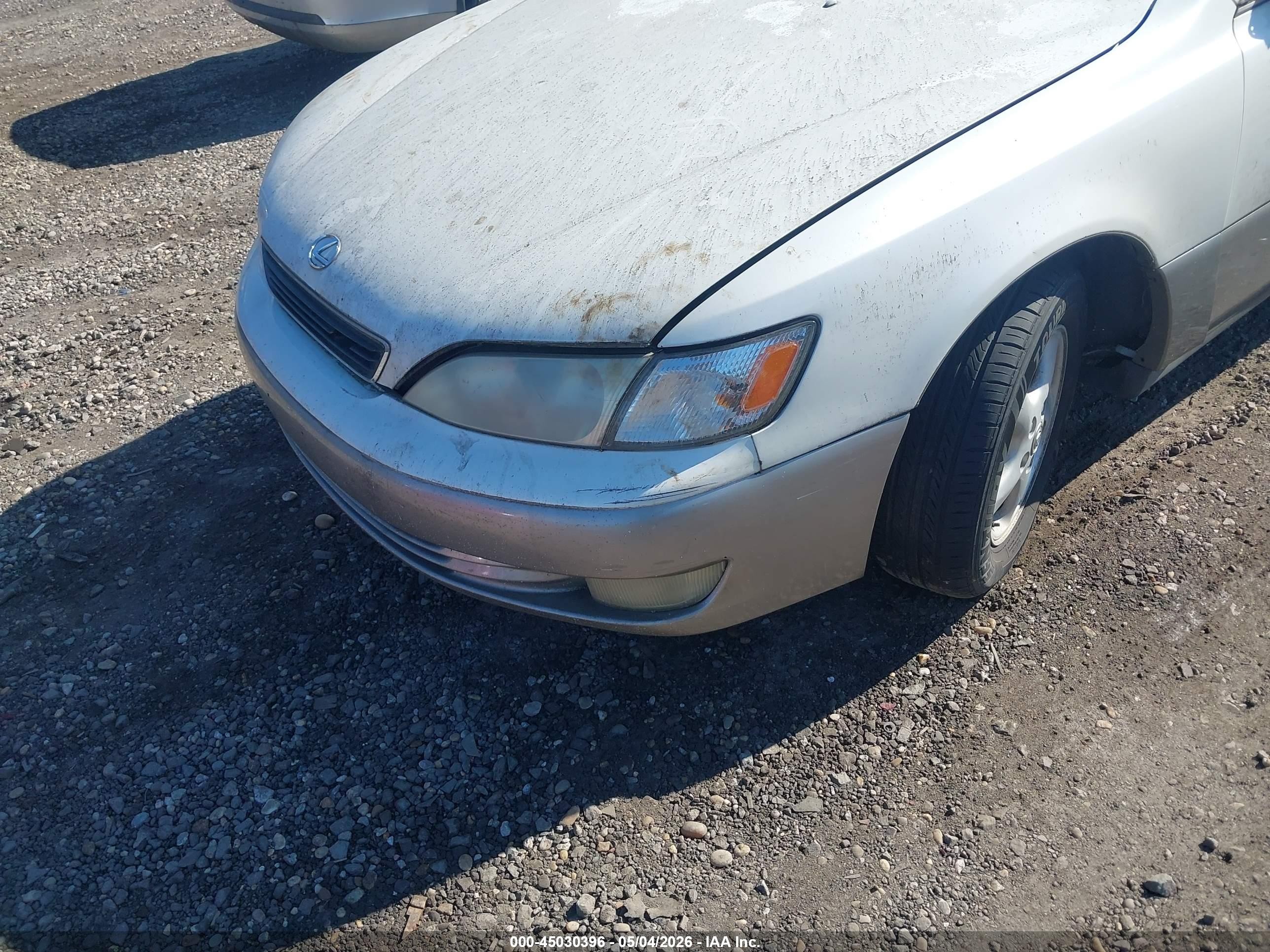 1997 Lexus Es 300   Gold vin: JT8BF22G6V0067690