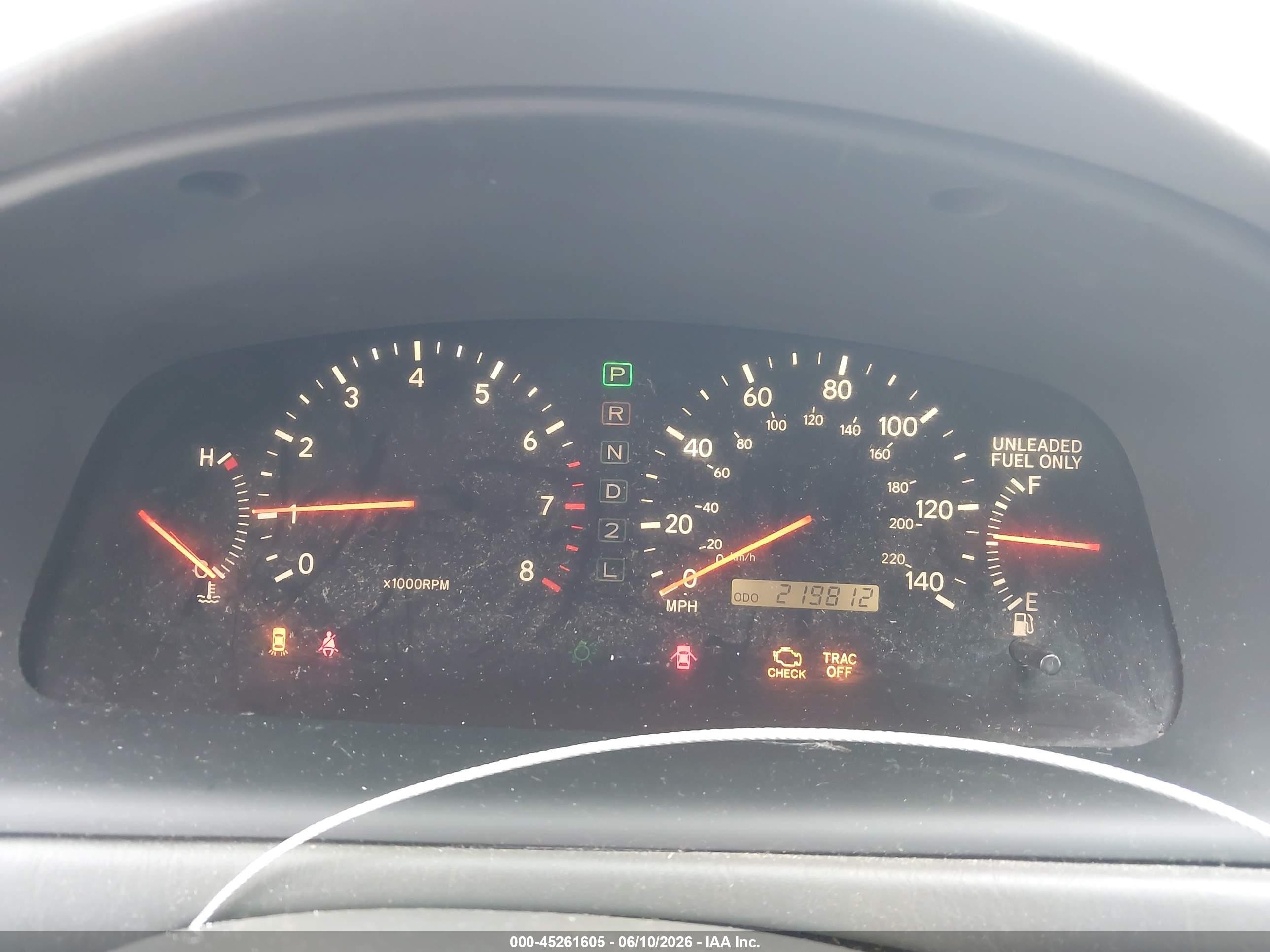 1997 Lexus Es 300   Silver vin: JT8BF22G8V0059977