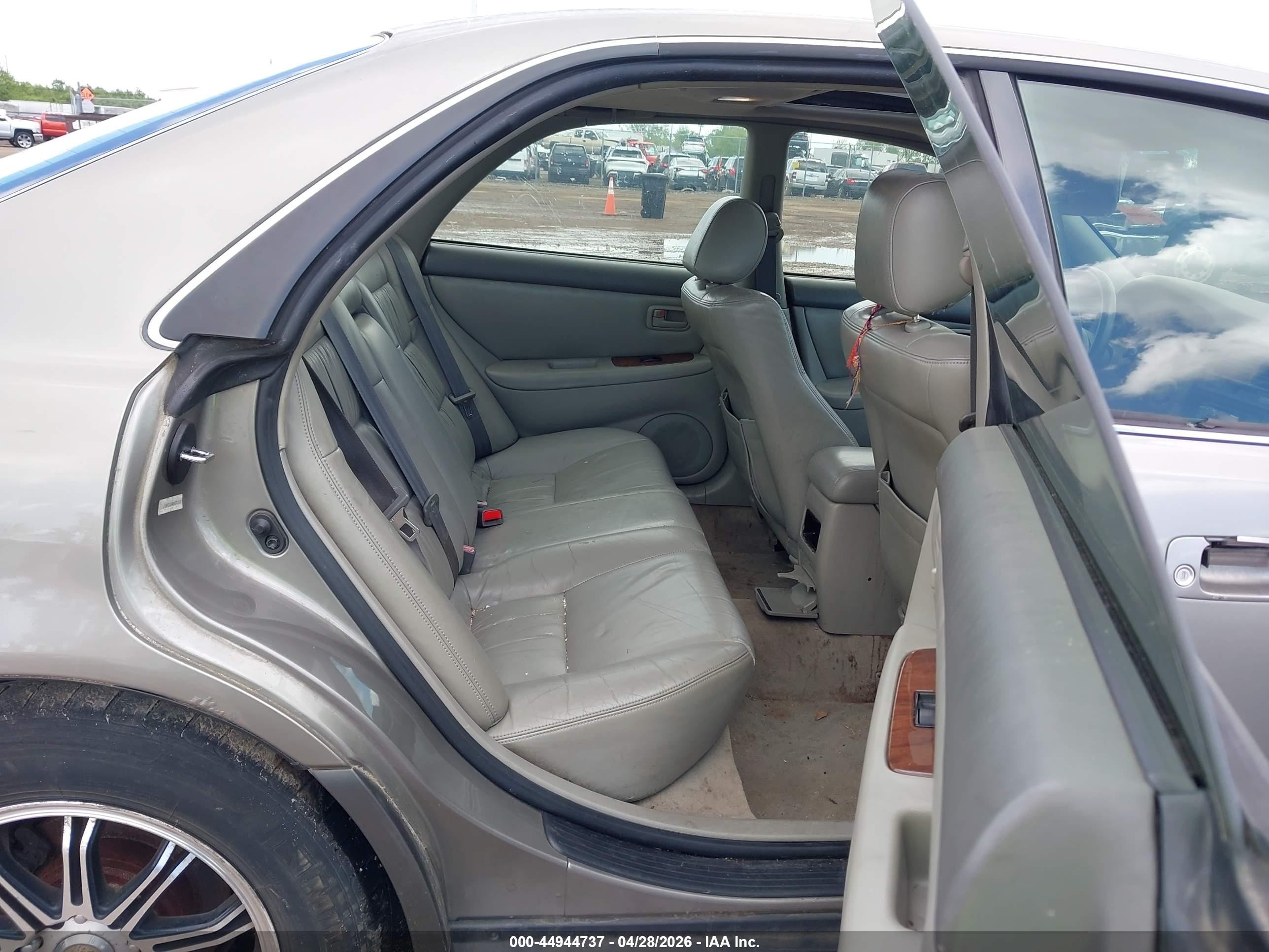 1998 Lexus Es 300   Серый vin: JT8BF22G9V0072303