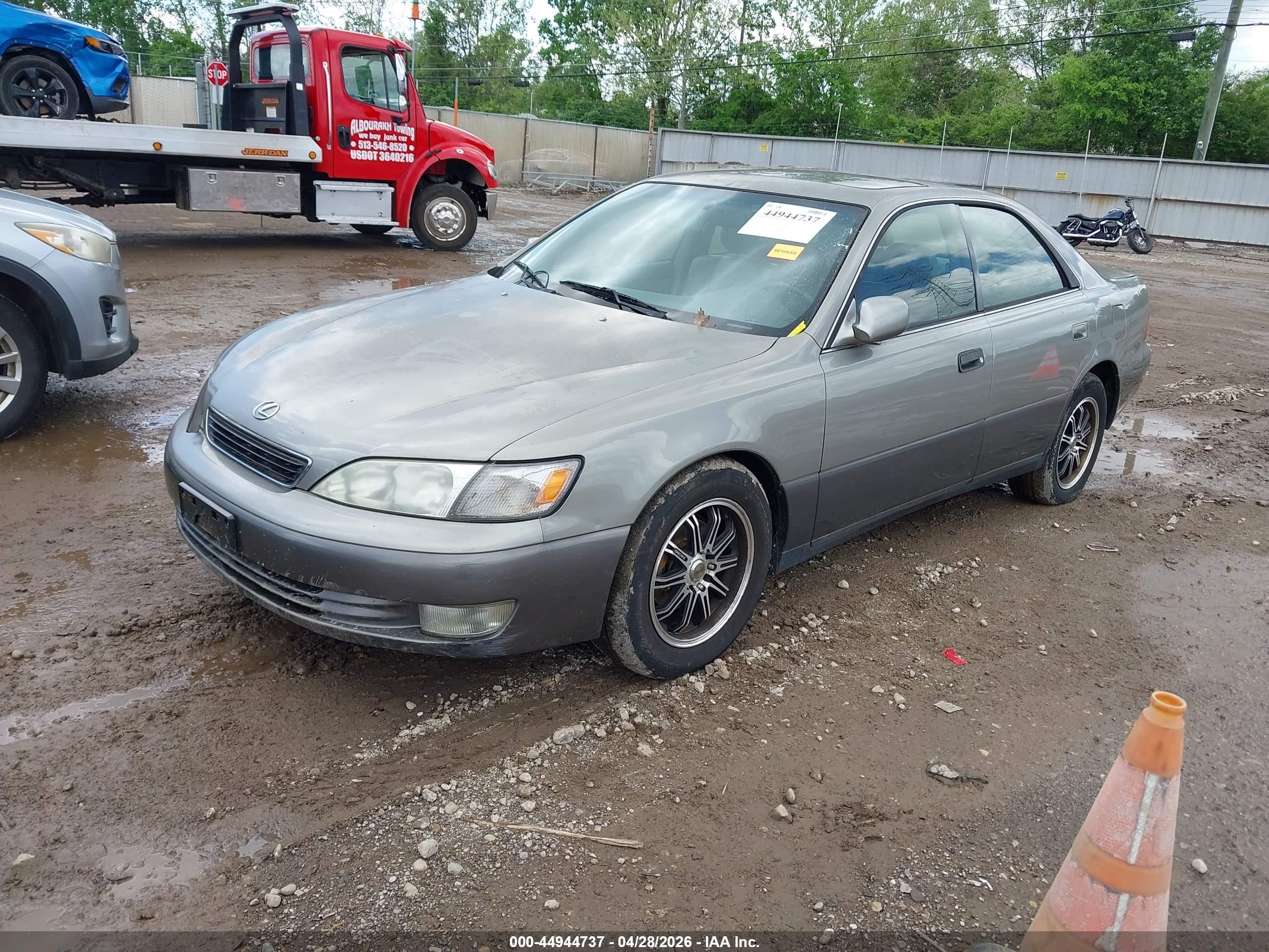 1998 Lexus Es 300   Серый vin: JT8BF22G9V0072303