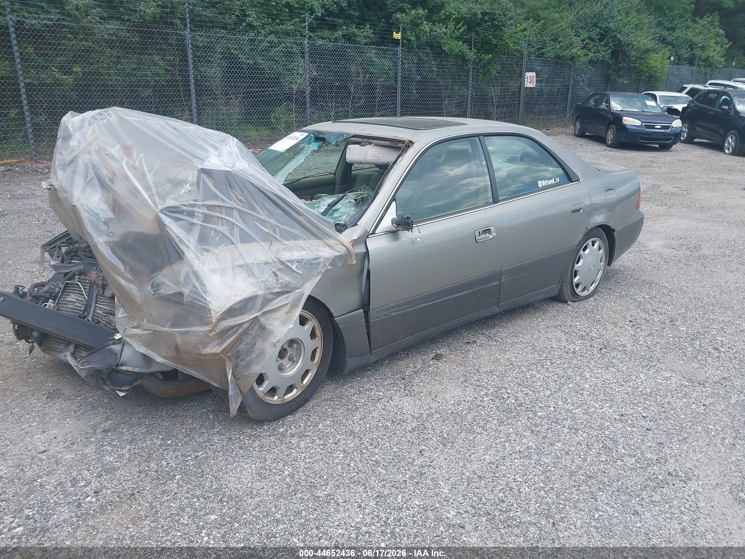 1997 Lexus Es 300   Золотой vin: JT8BF22GXV0043537