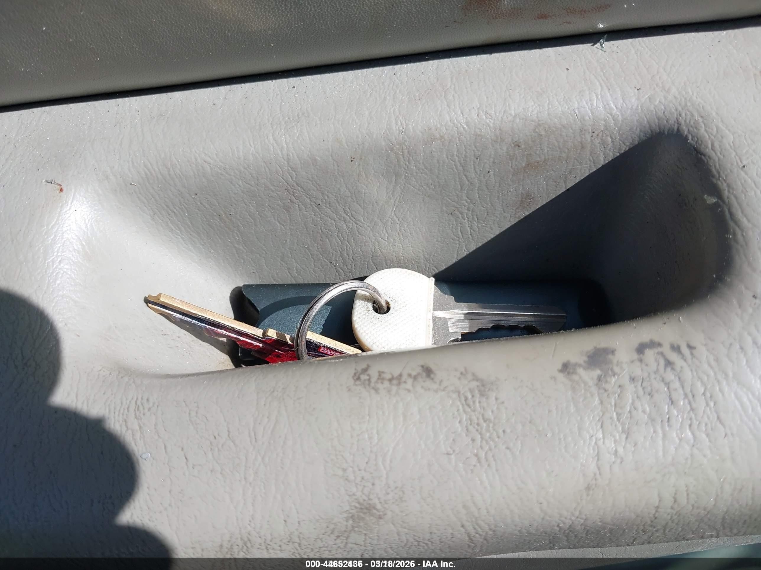 1997 Lexus Es 300   Золотой vin: JT8BF22GXV0043537