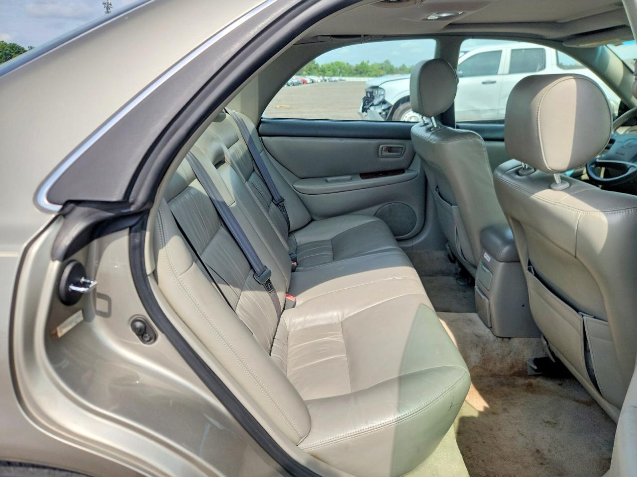 1998 Lexus Es 300 Tan vin: JT8BF28G0W5034356