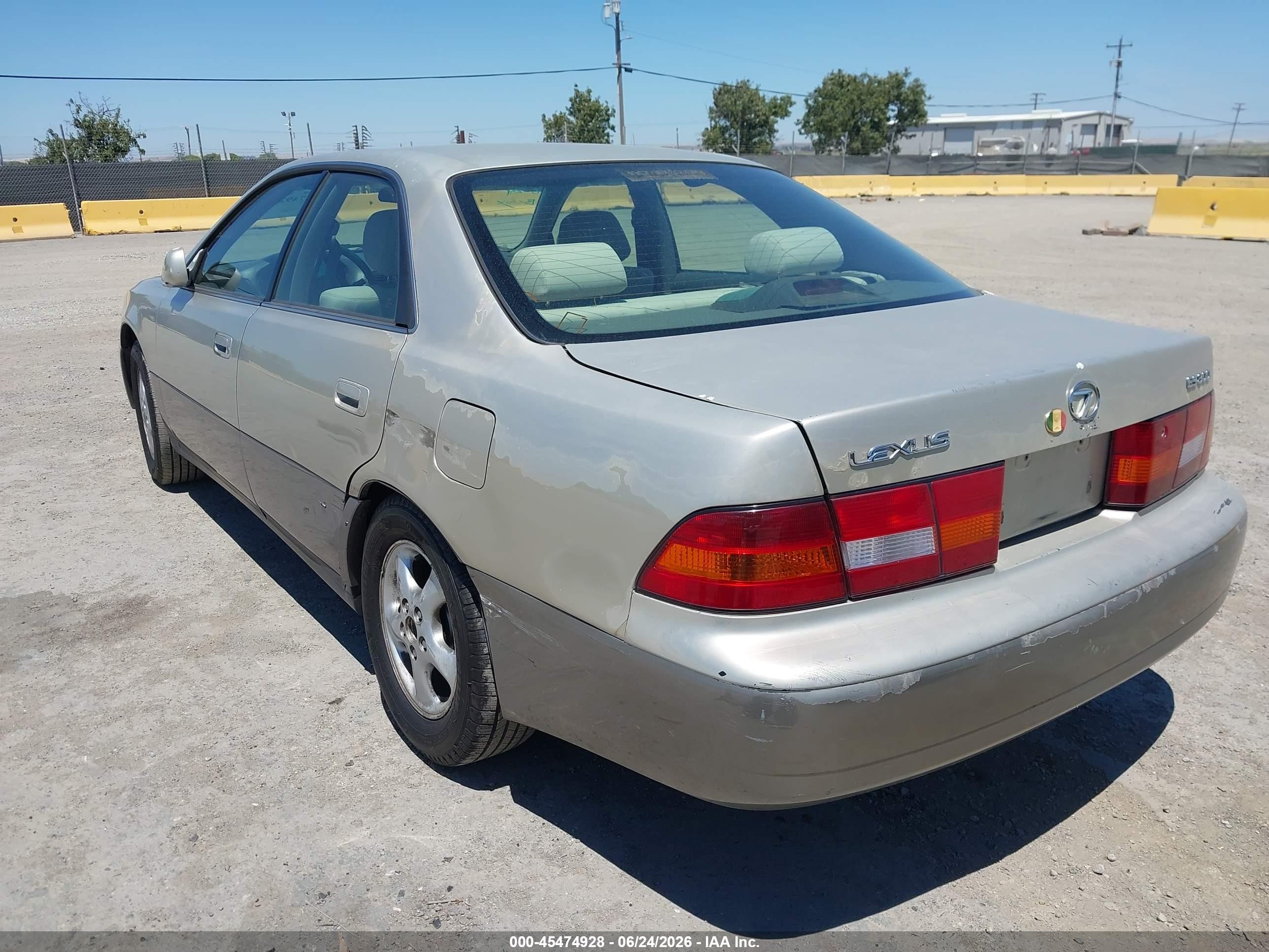 1999 Lexus Es 300   Gray vin: JT8BF28G0X0160182