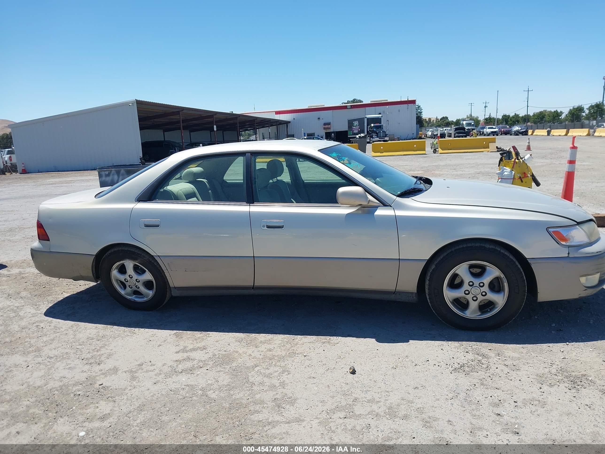 1999 Lexus Es 300   Gray vin: JT8BF28G0X0160182