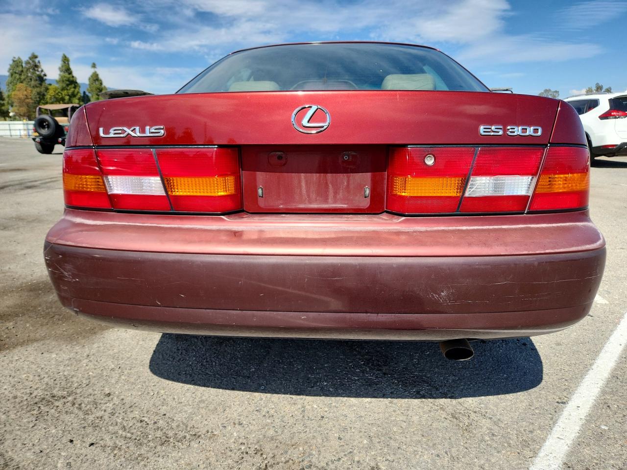 1999 Lexus Es 300 Burgundy vin: JT8BF28G0X0181713