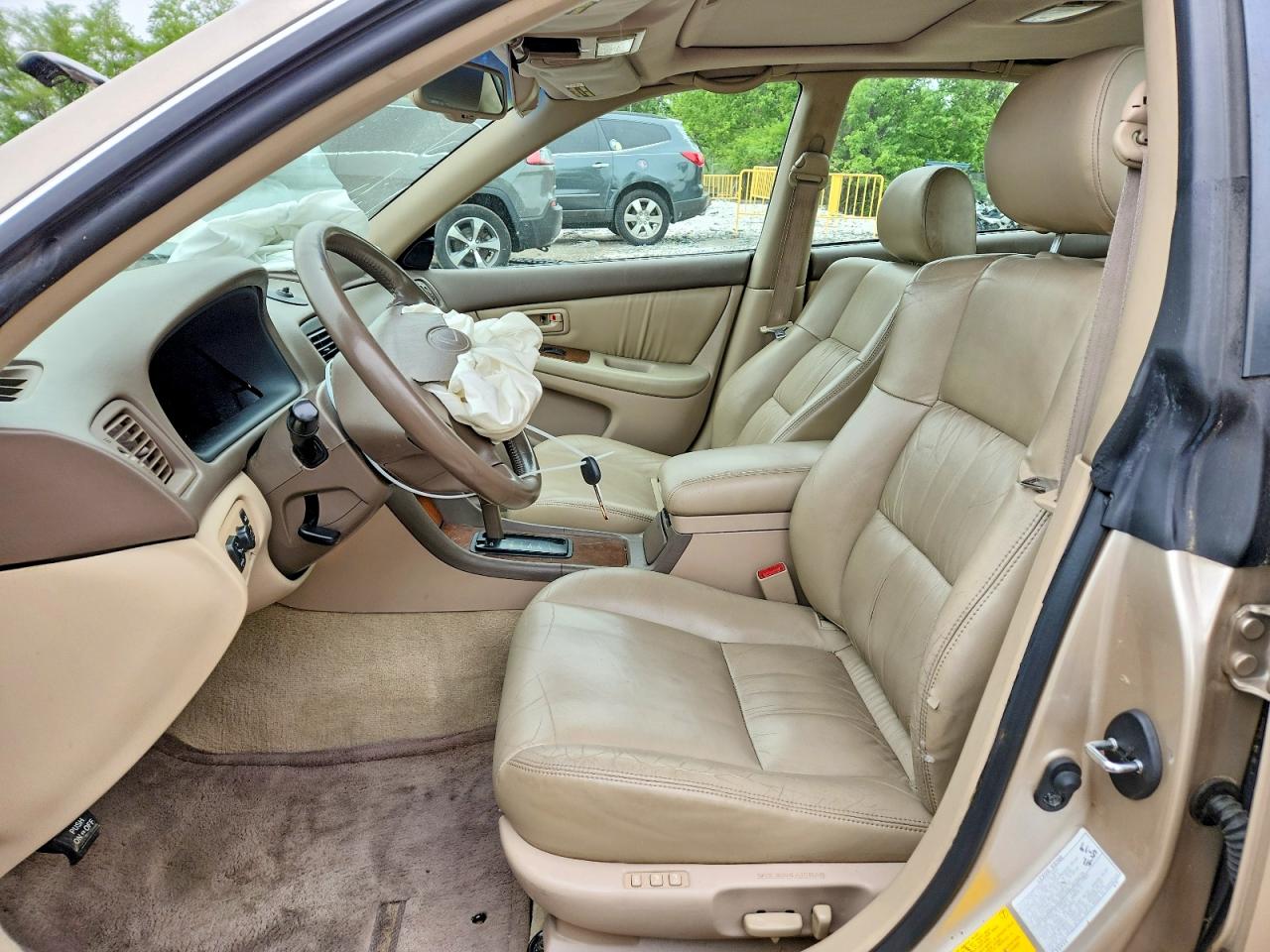2000 Lexus Es 300 Tan vin: JT8BF28G0Y5083057