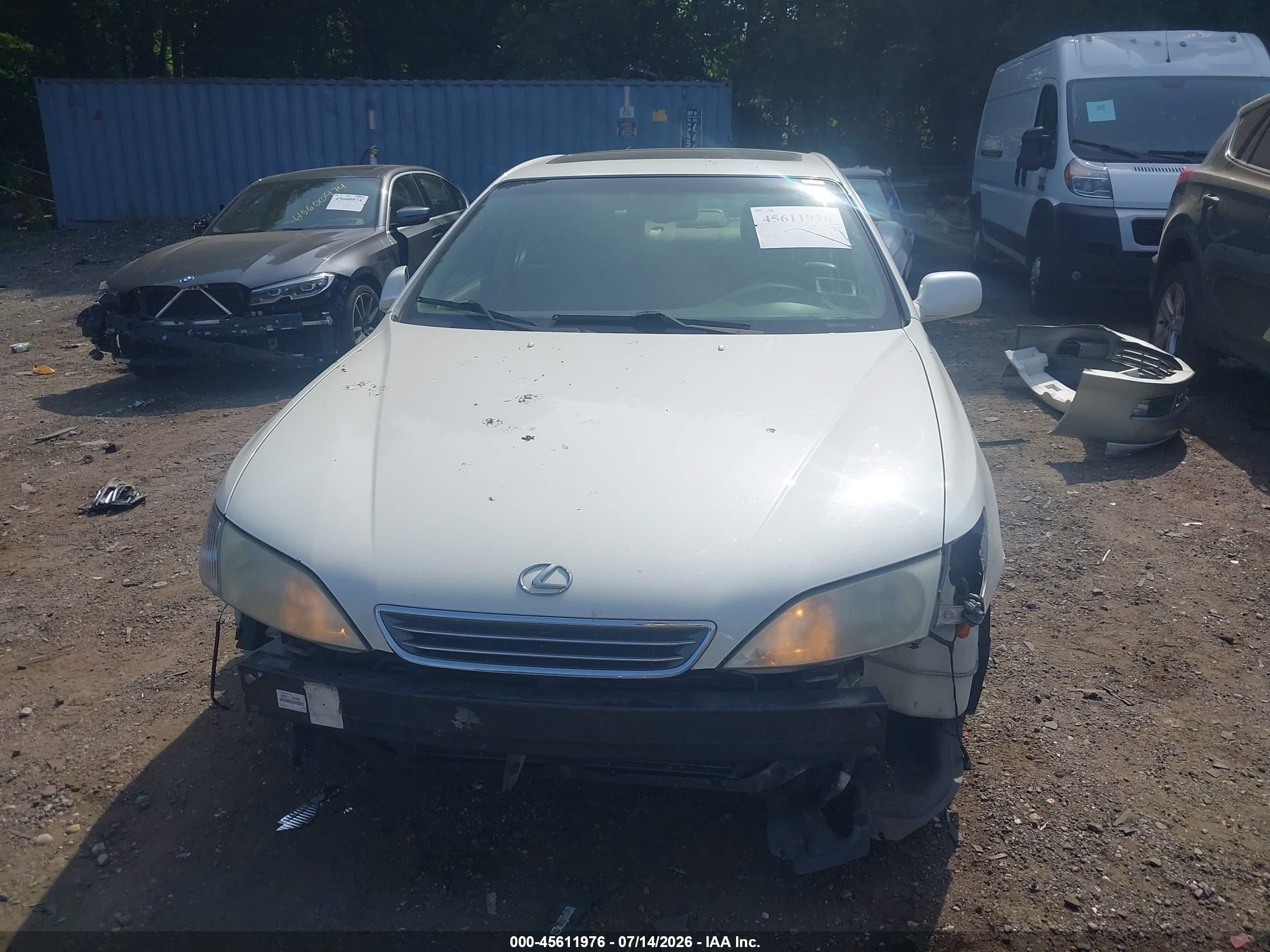 2000 Lexus Es 300   Белый vin: JT8BF28G0Y5094608
