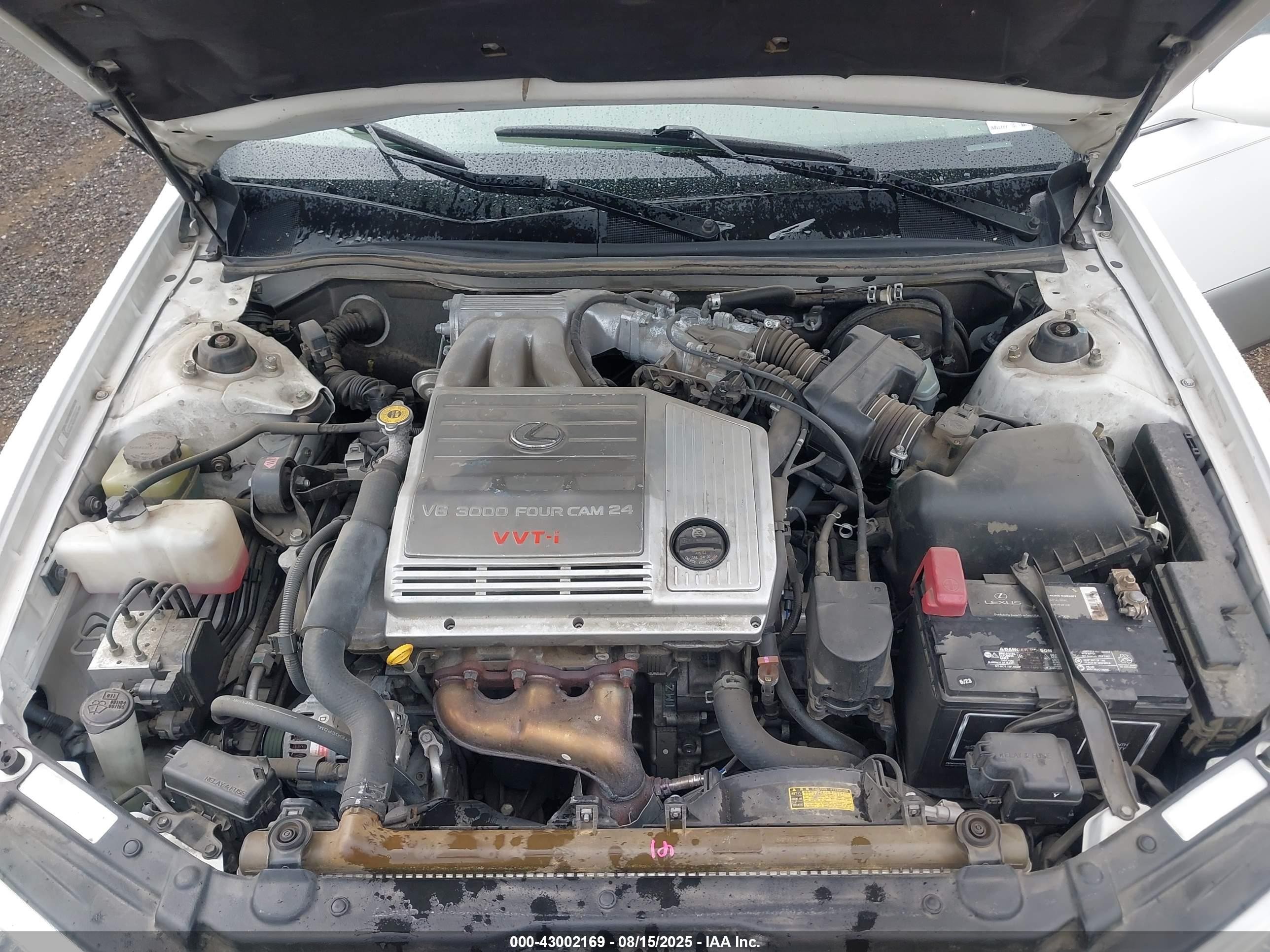 2000 Lexus Es 300   White vin: JT8BF28G0Y5101699