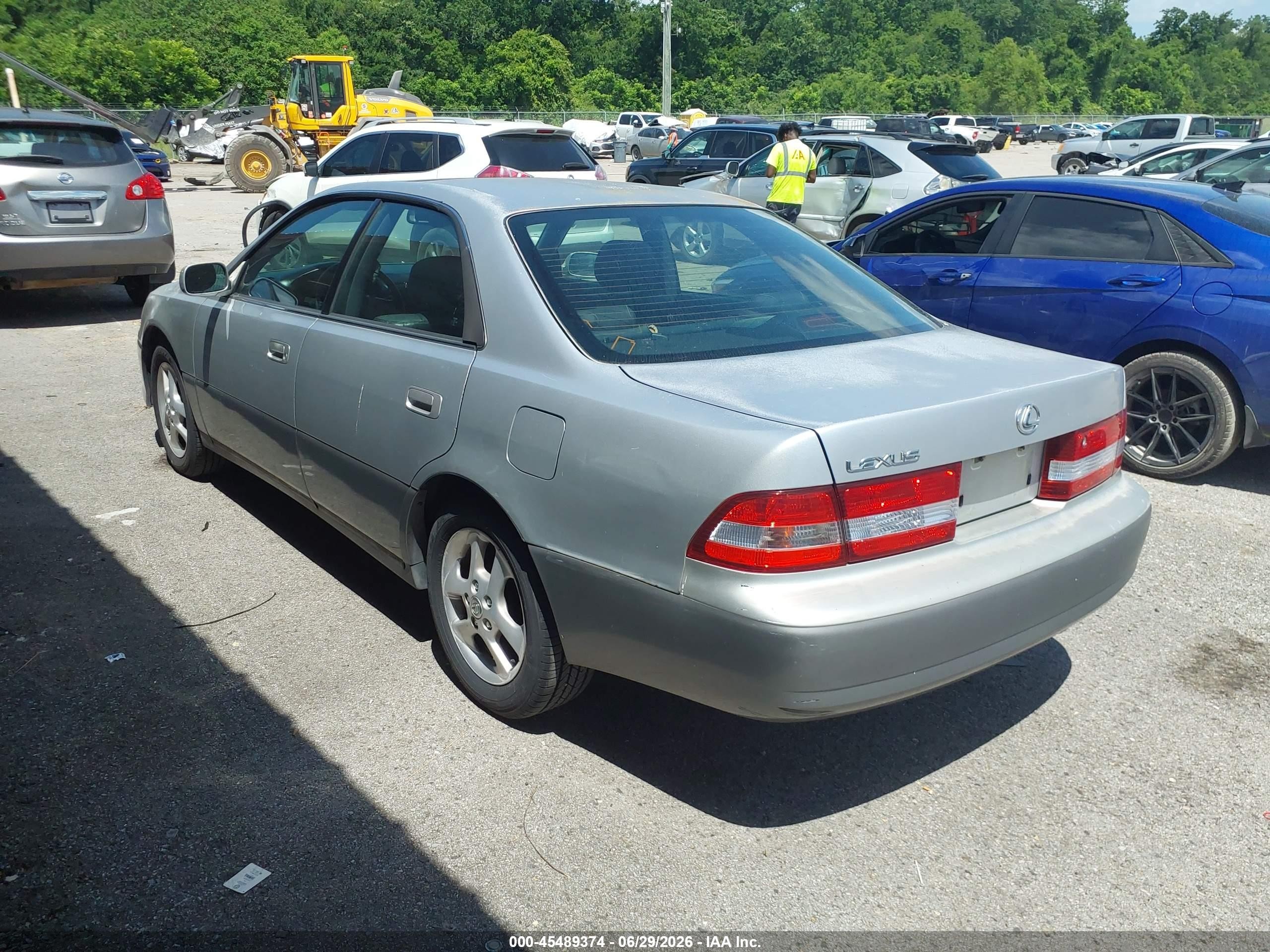 2001 Lexus Es 300 Silver vin: JT8BF28G110291516