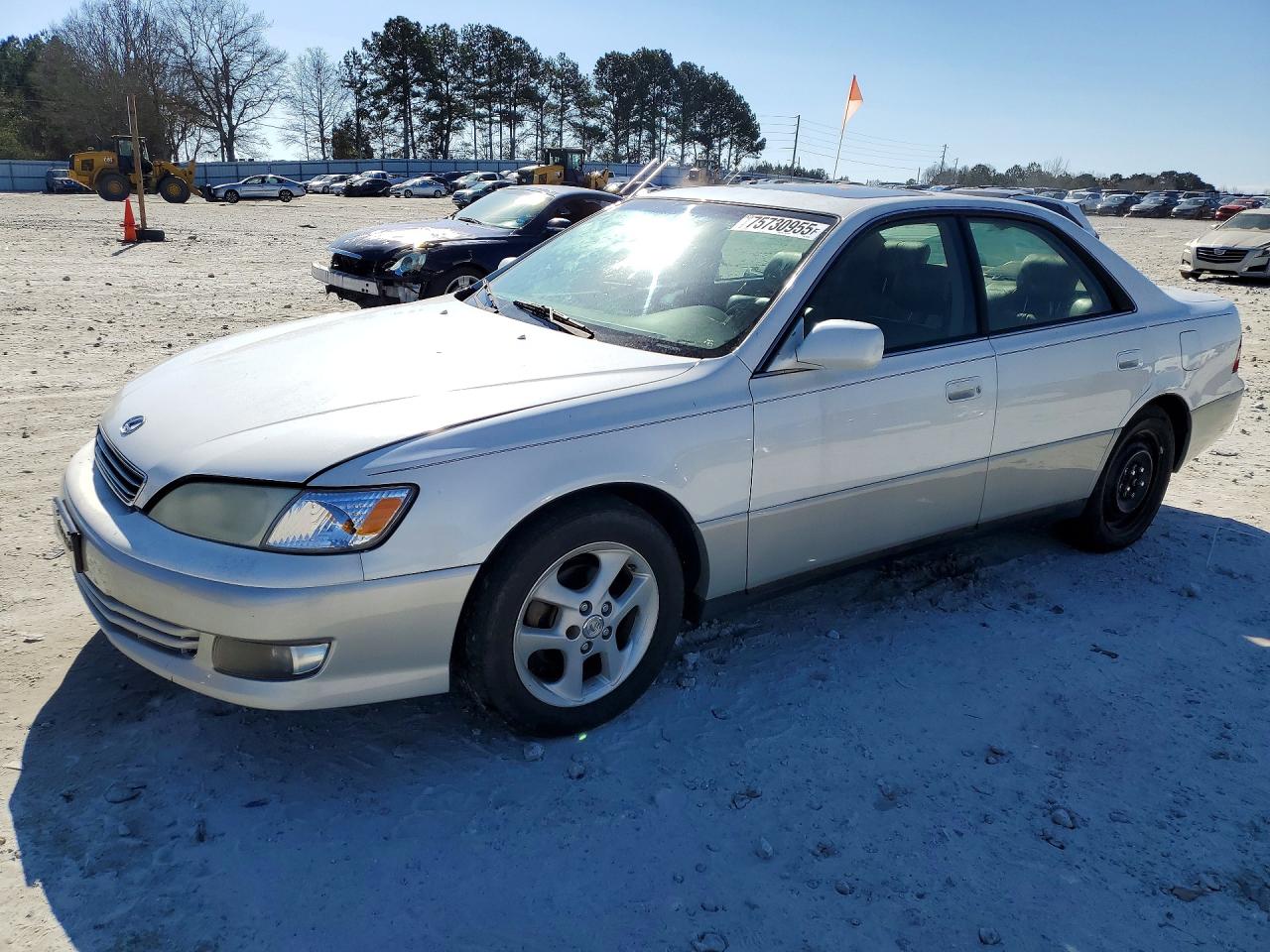 2001 Lexus Es 300 White vin: JT8BF28G110334056