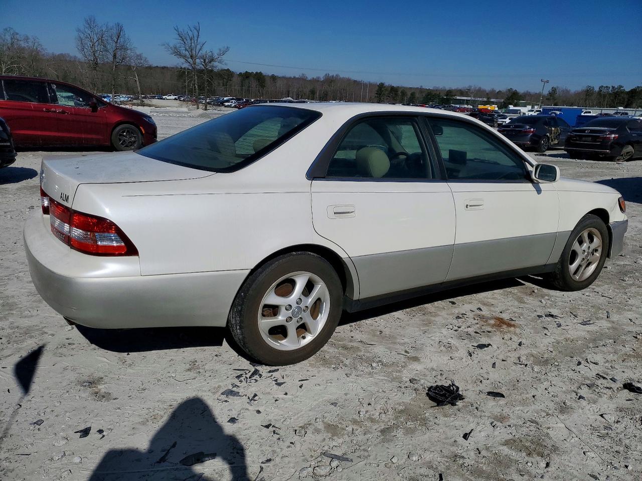 2001 Lexus Es 300 White vin: JT8BF28G110334056