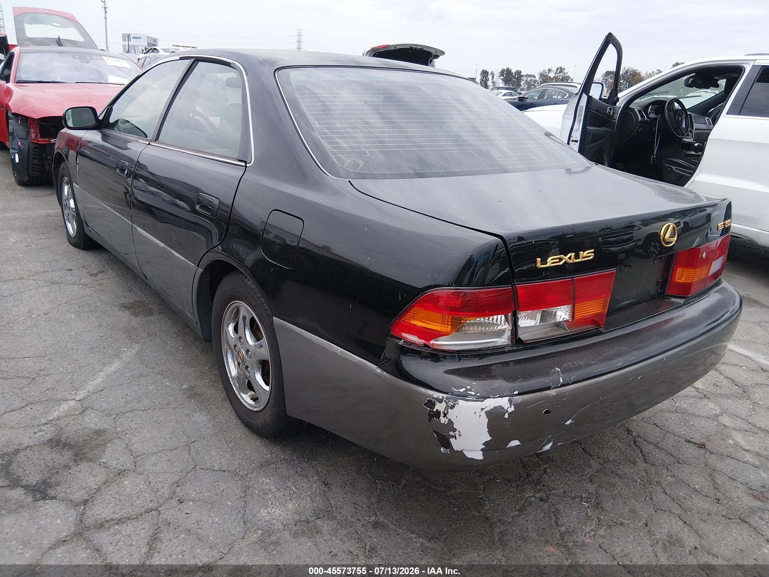 1998 Lexus Es 300   Black vin: JT8BF28G1W0107151
