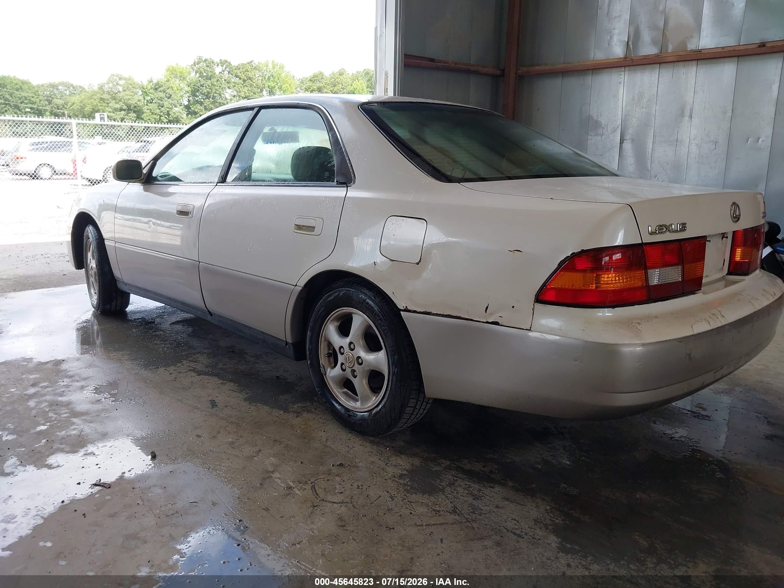 1998 Lexus Es 300   Белый vin: JT8BF28G1W0140912