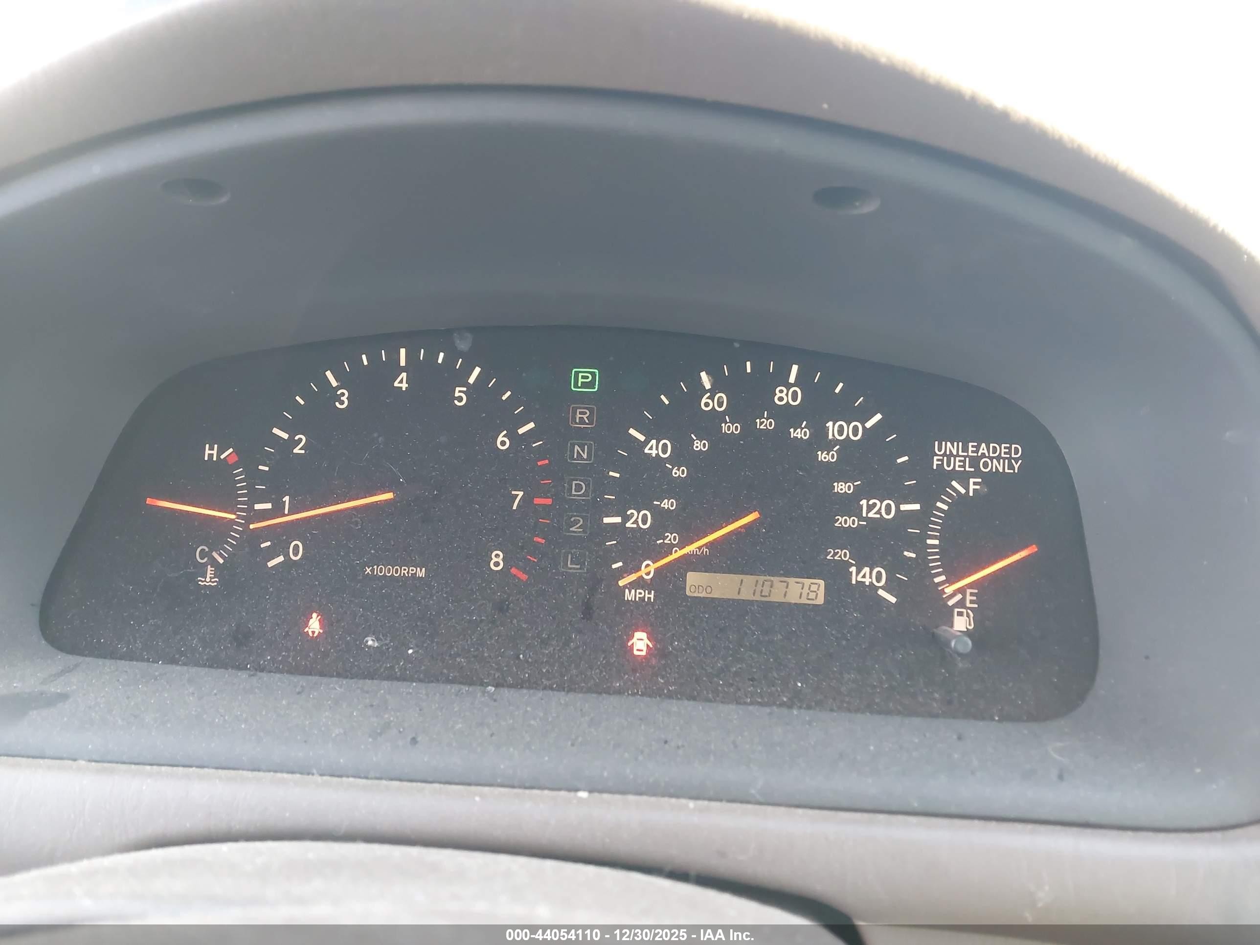 1999 Lexus Es 300   White vin: JT8BF28G1X0224441