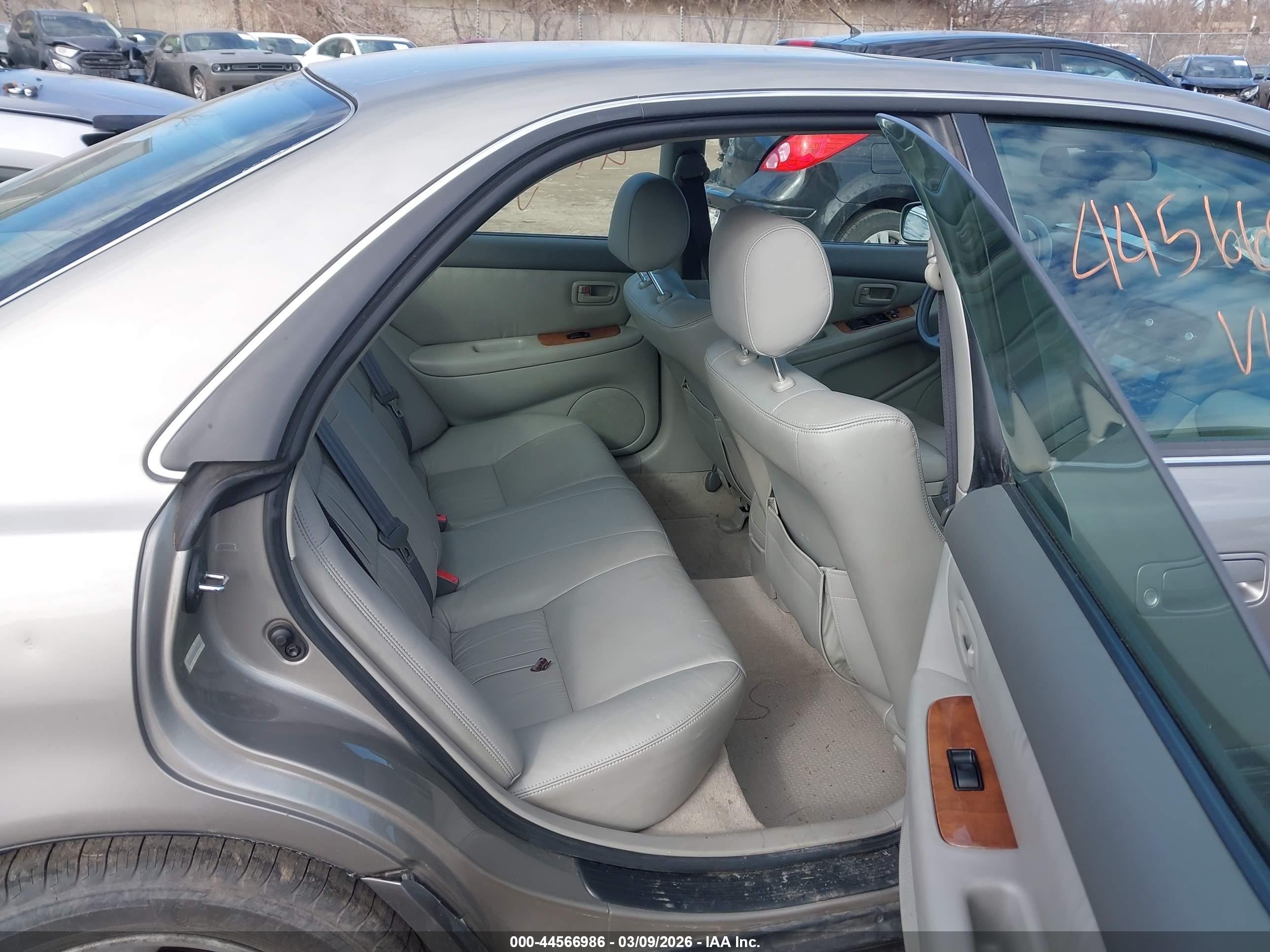 1999 Lexus Es 300   Gray vin: JT8BF28G1X5054830