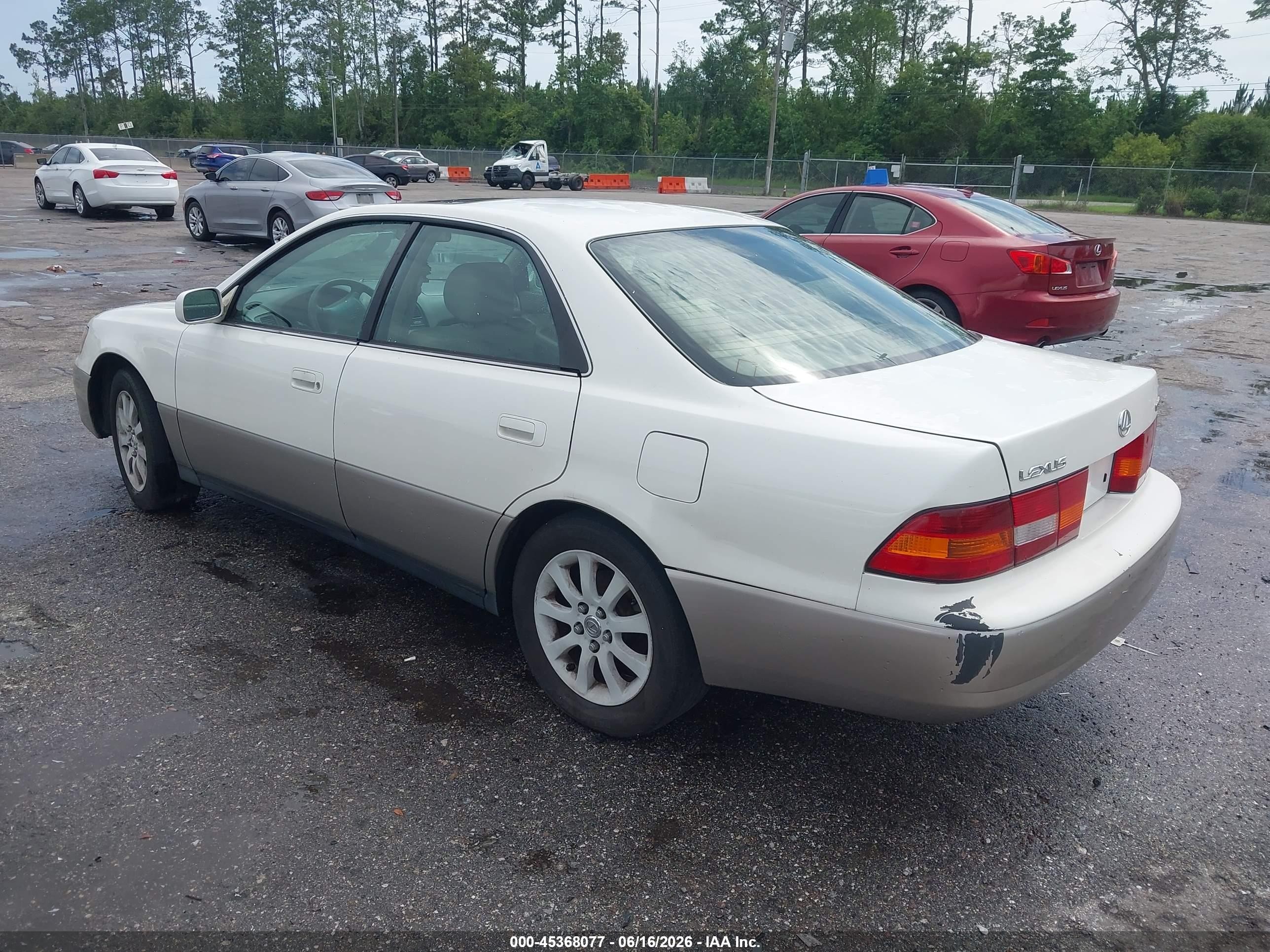 1999 Lexus Es 300   White vin: JT8BF28G2X0210743