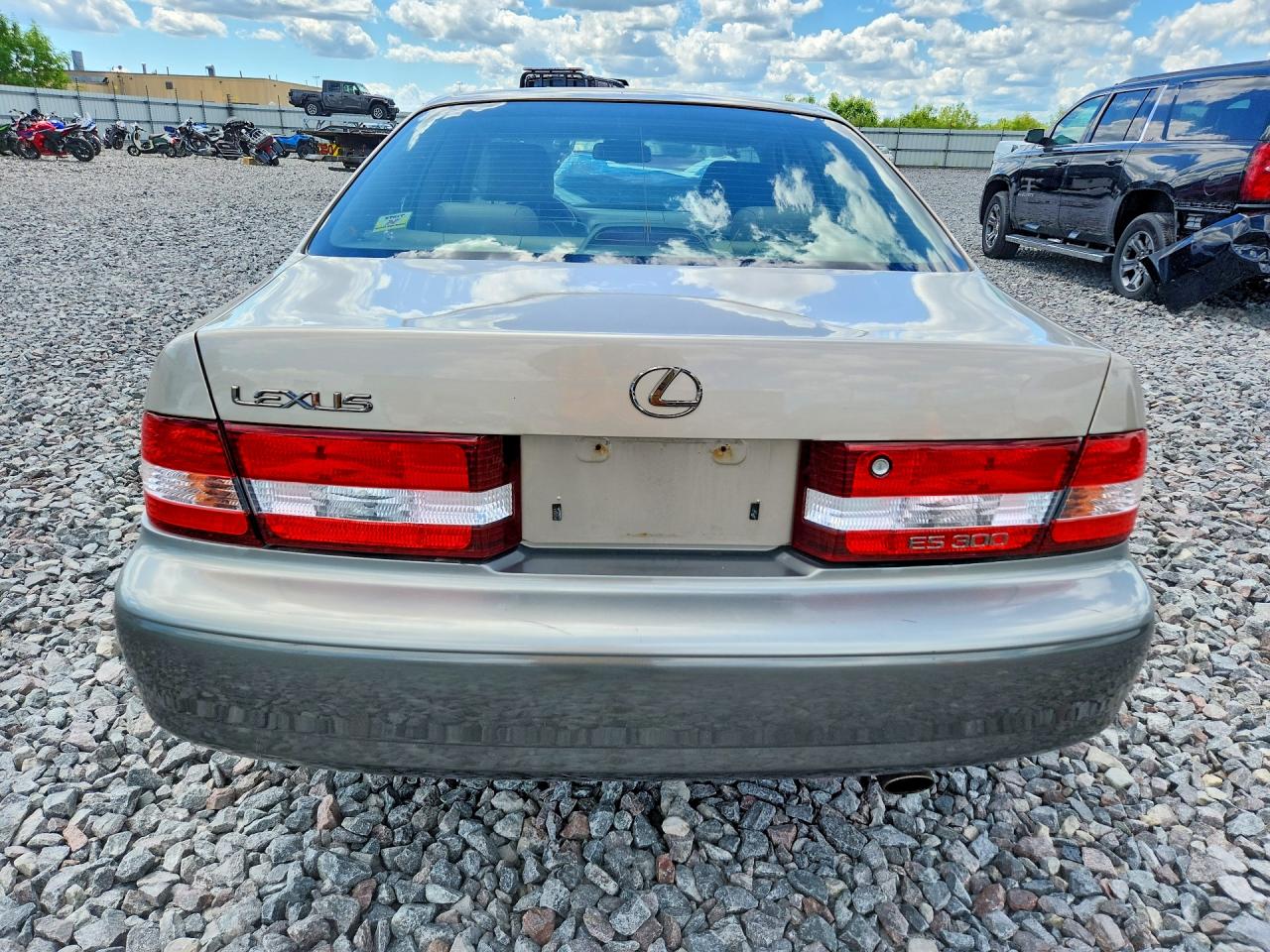 2000 Lexus Es 300 Beige vin: JT8BF28G2Y0274718