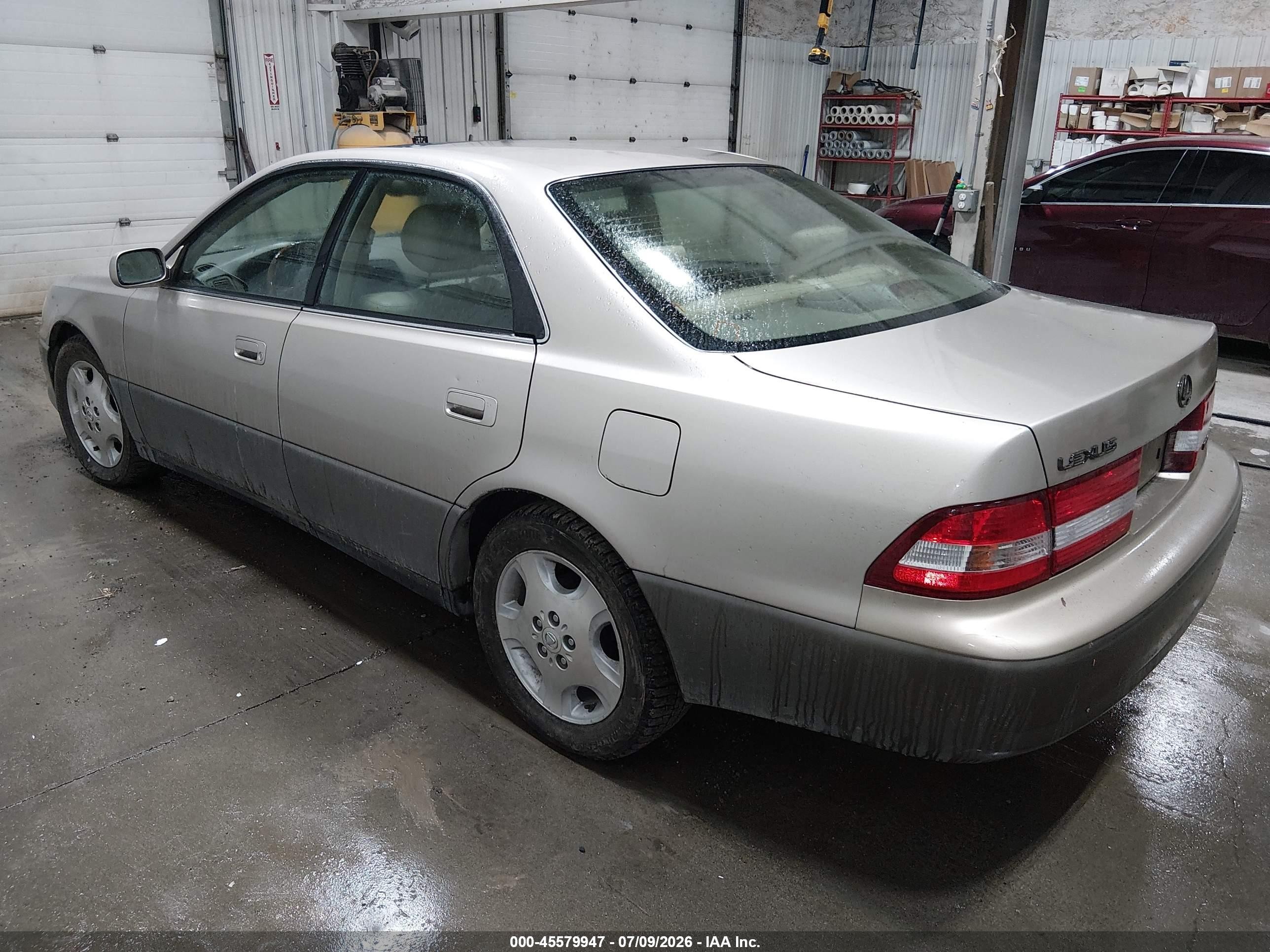 2000 Lexus Es 300   Gold vin: JT8BF28G2Y0287033