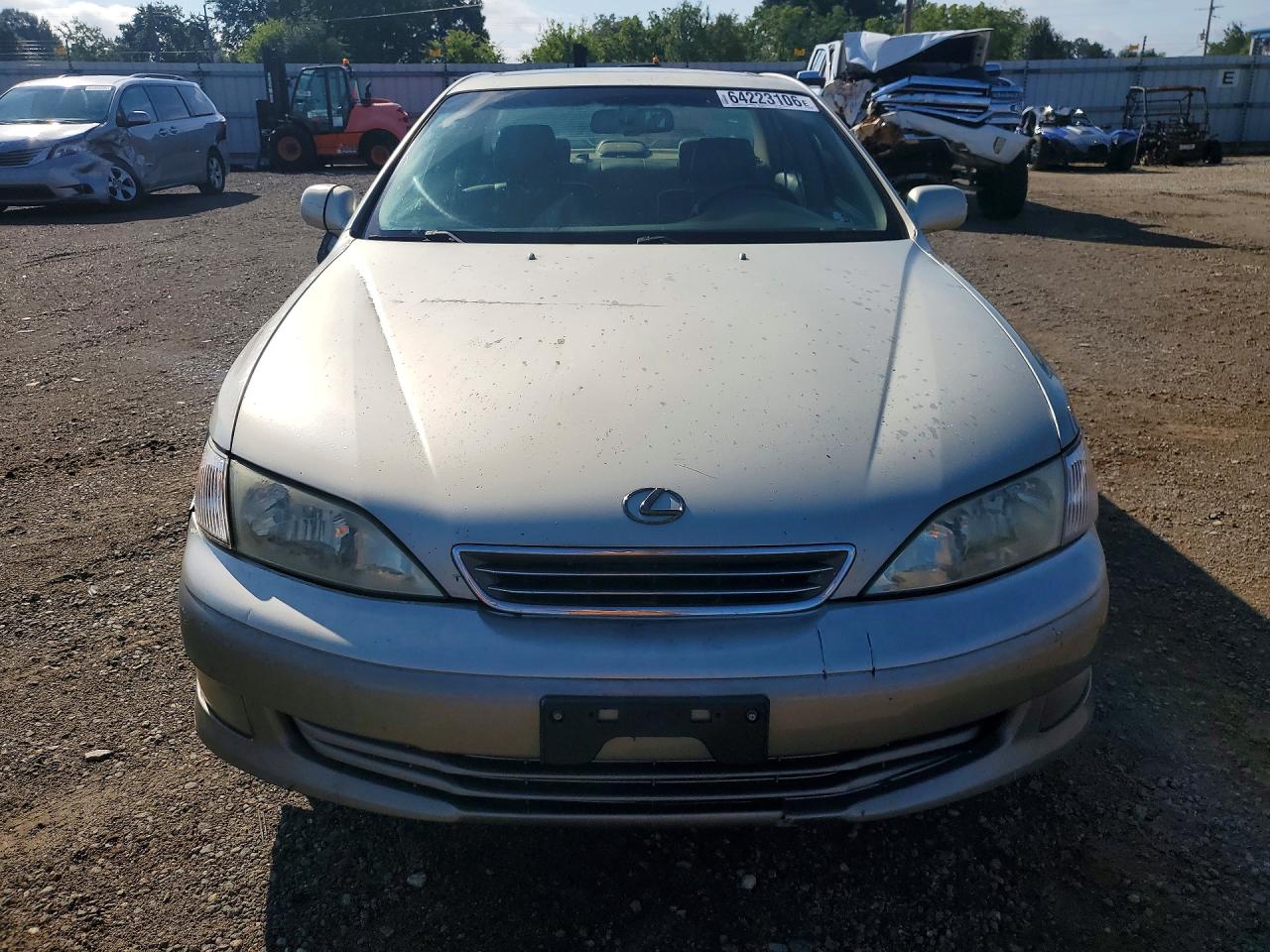2001 Lexus Es 300 Tan vin: JT8BF28G310321924