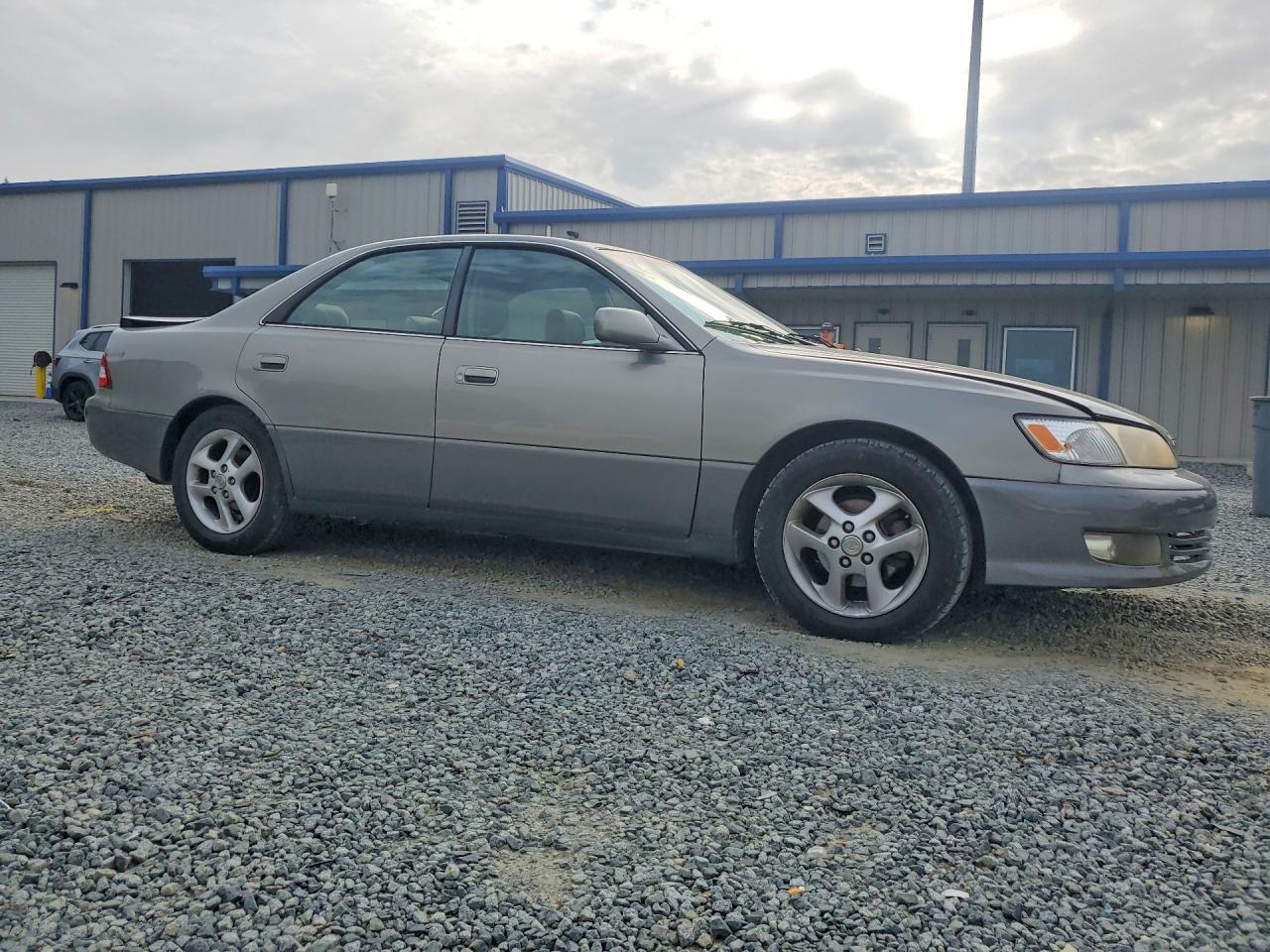 2001 Lexus Es 300 Желто-коричневый vin: JT8BF28G310335788