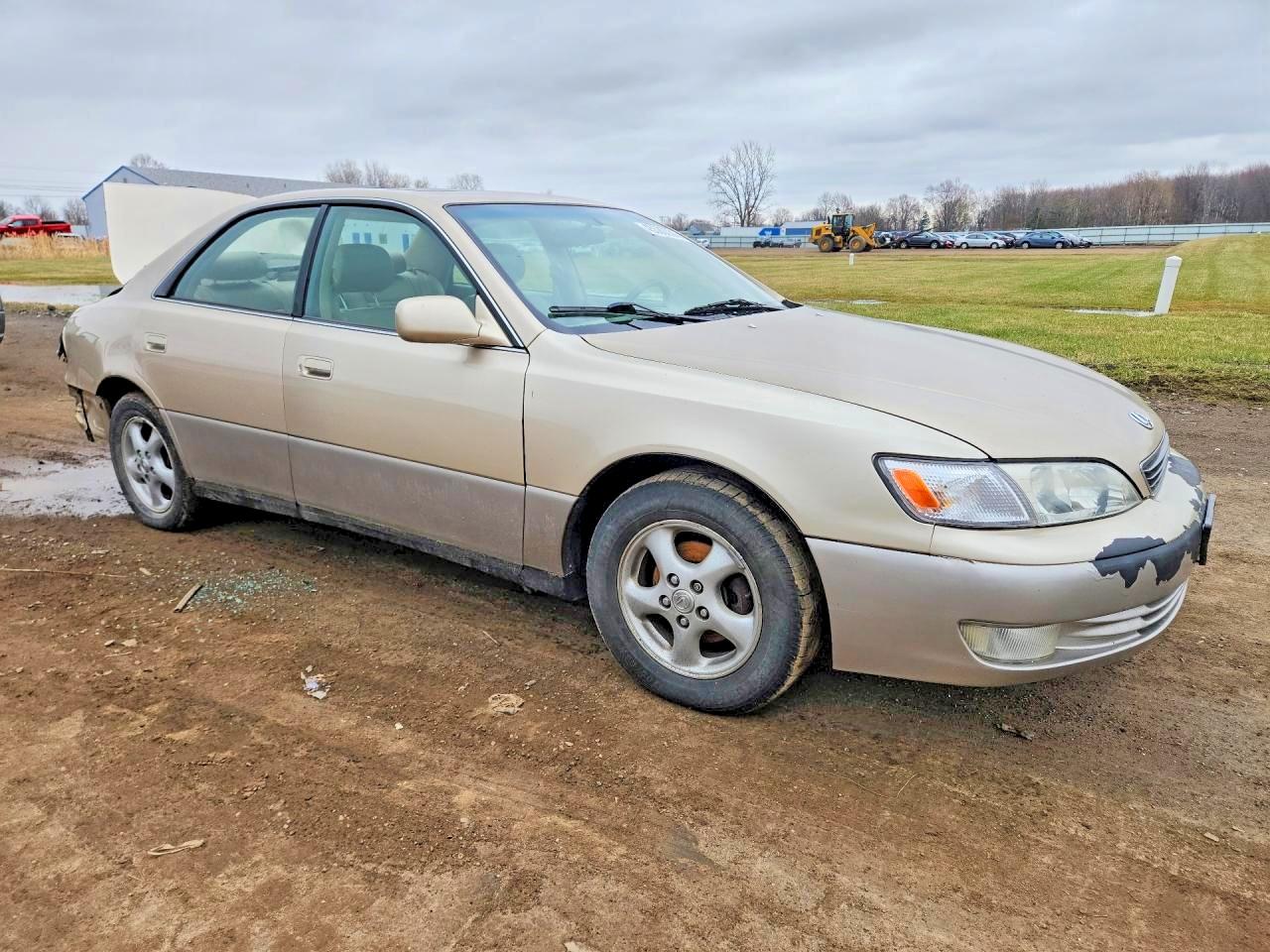 1998 Lexus Es 300 Base Beige vin: JT8BF28G3W0099845
