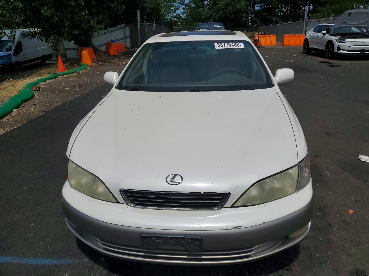 1998 Lexus Es 300 White vin: JT8BF28G3W5045626