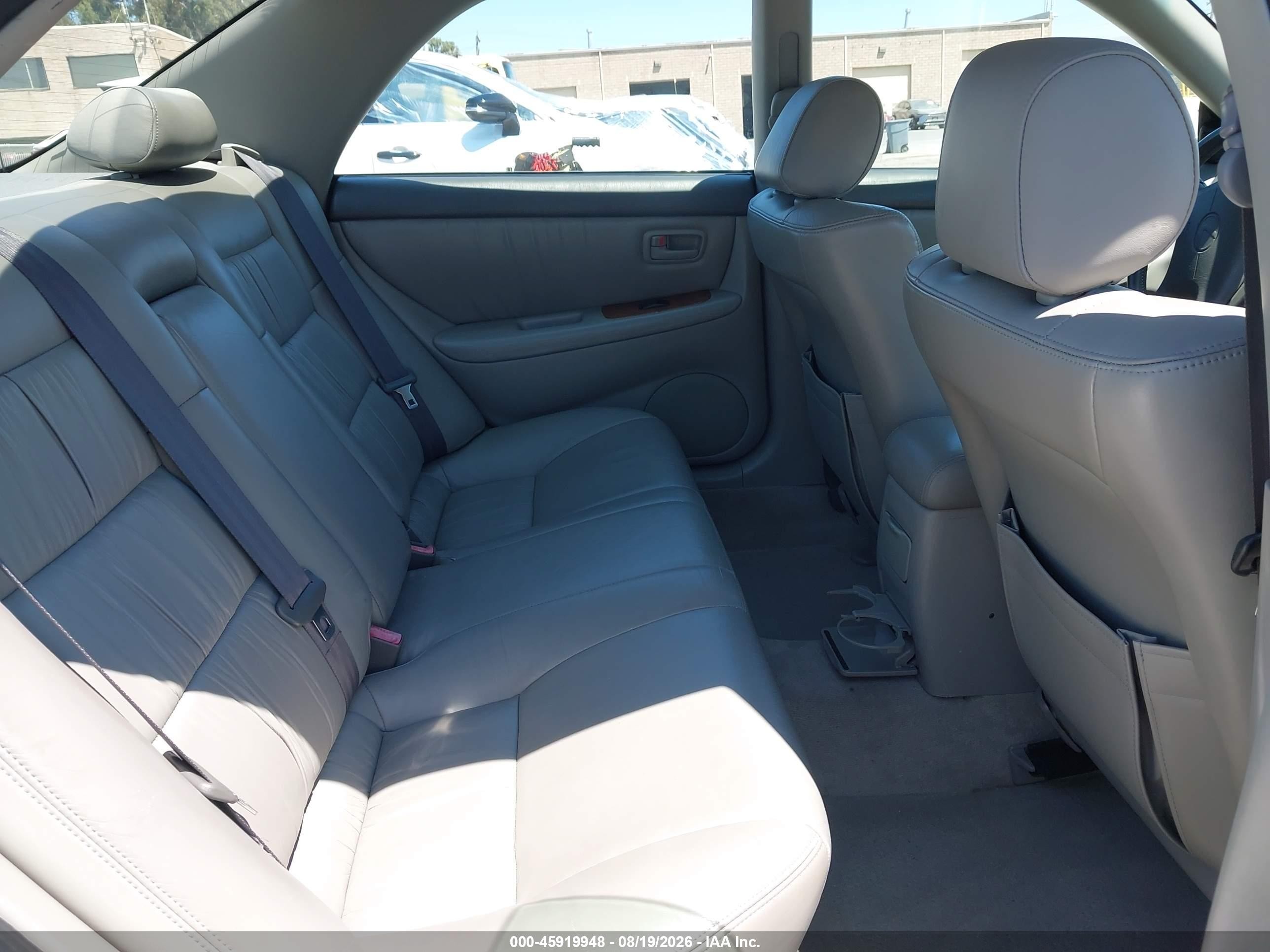 1999 Lexus Es 300   White vin: JT8BF28G3X5064369