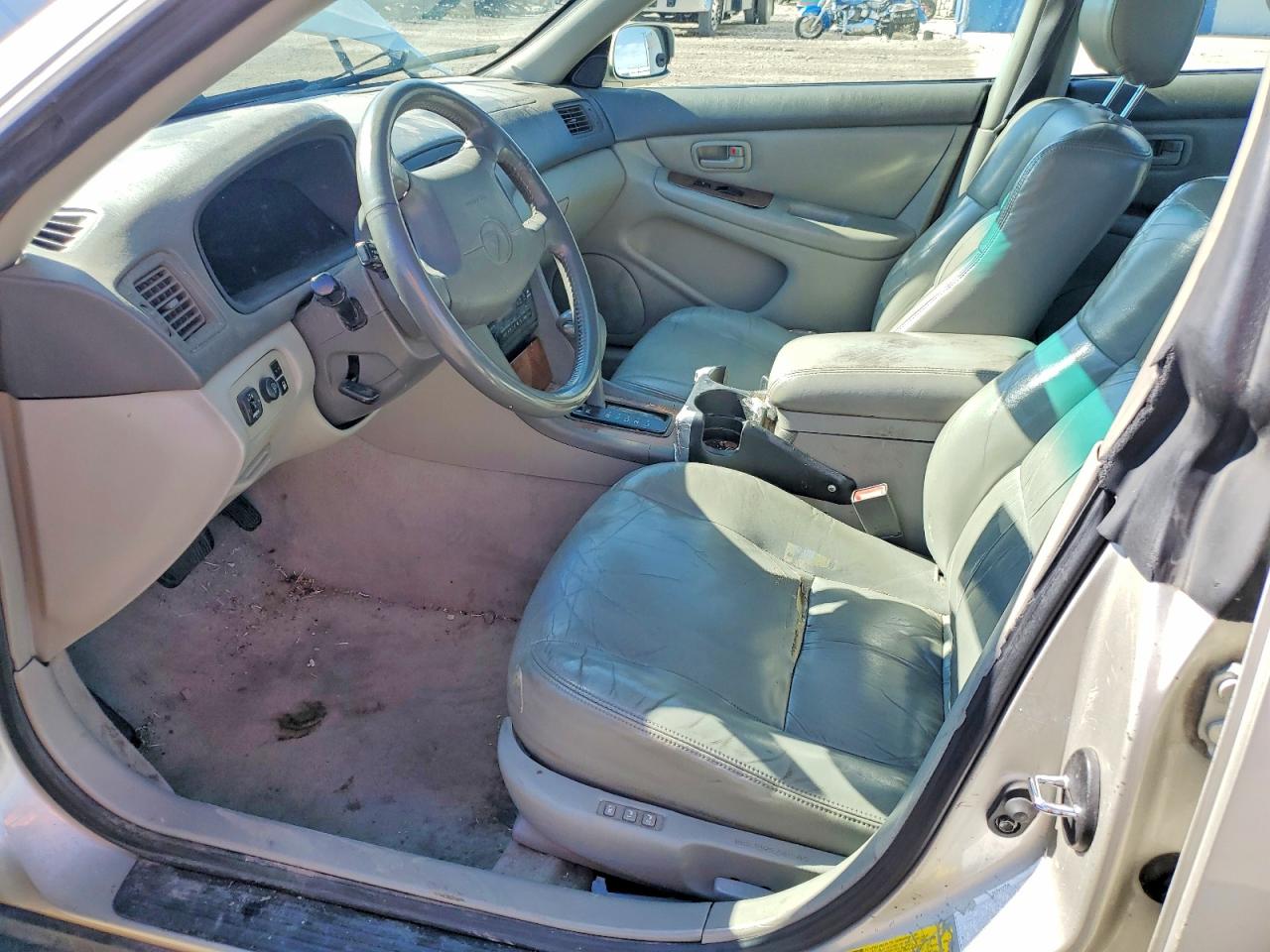 1998 Lexus Es 300 Base Silver vin: JT8BF28G4W0105474