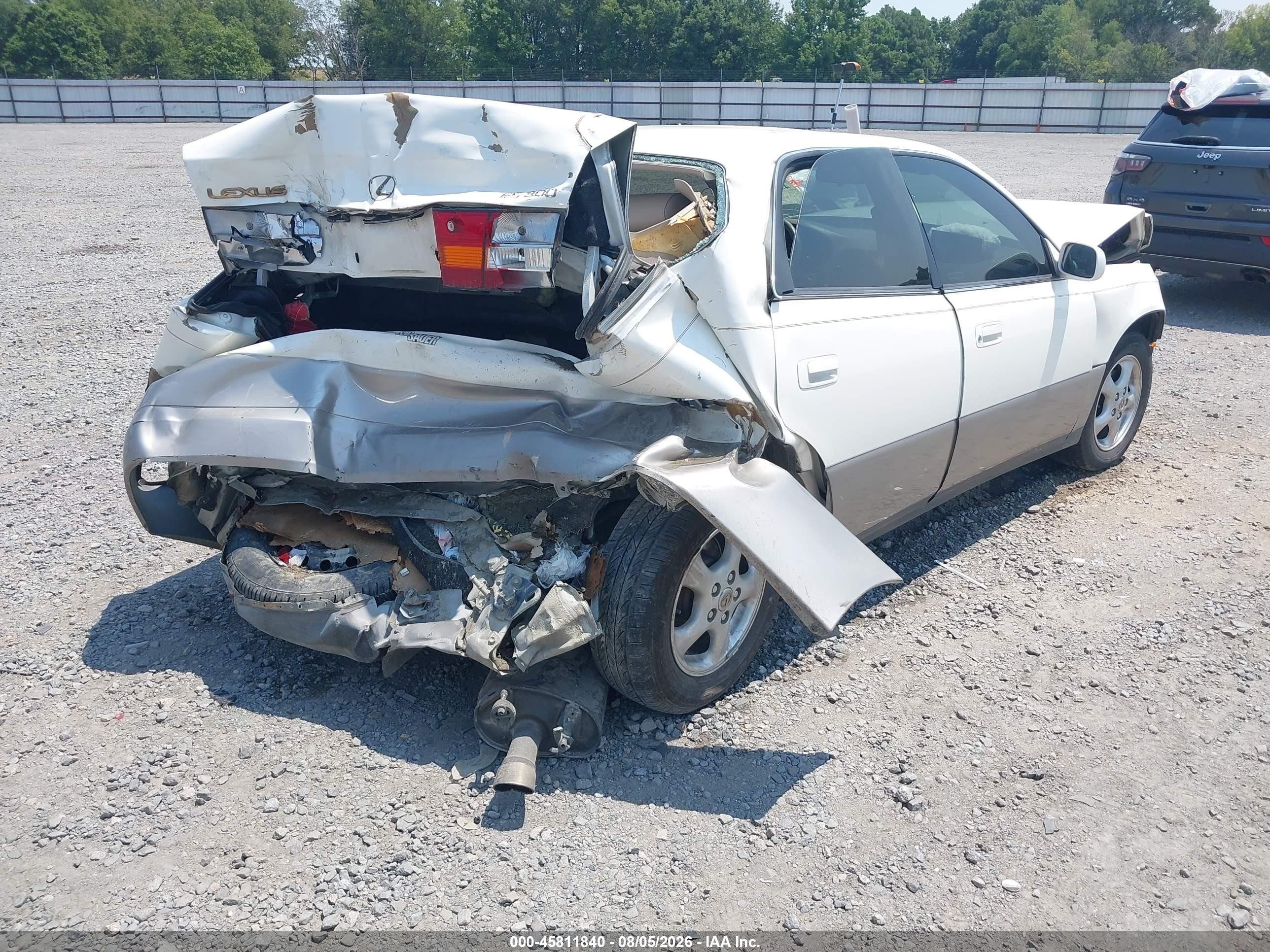 1999 Lexus Es 300 White vin: JT8BF28G4X0164798