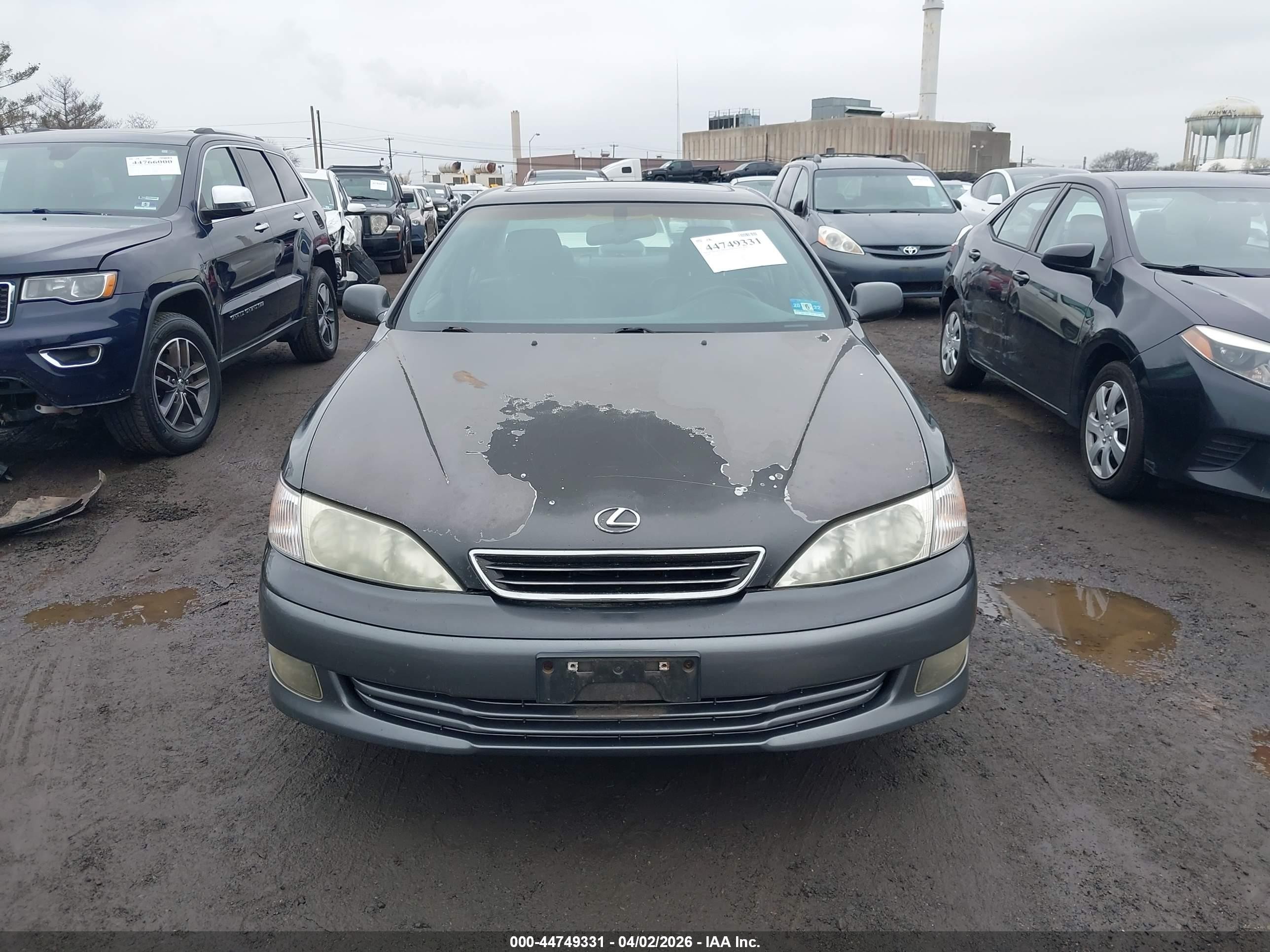 2000 Lexus Es 300   Gray vin: JT8BF28G4Y0273974