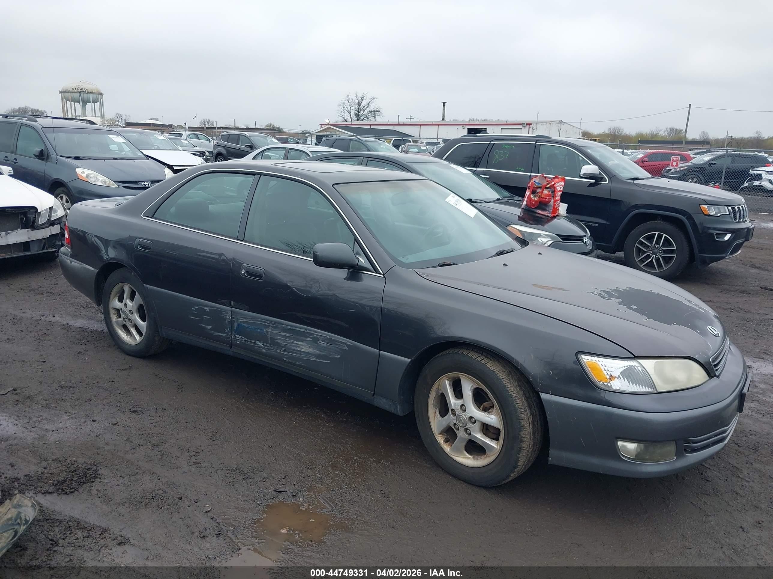 2000 Lexus Es 300   Gray vin: JT8BF28G4Y0273974