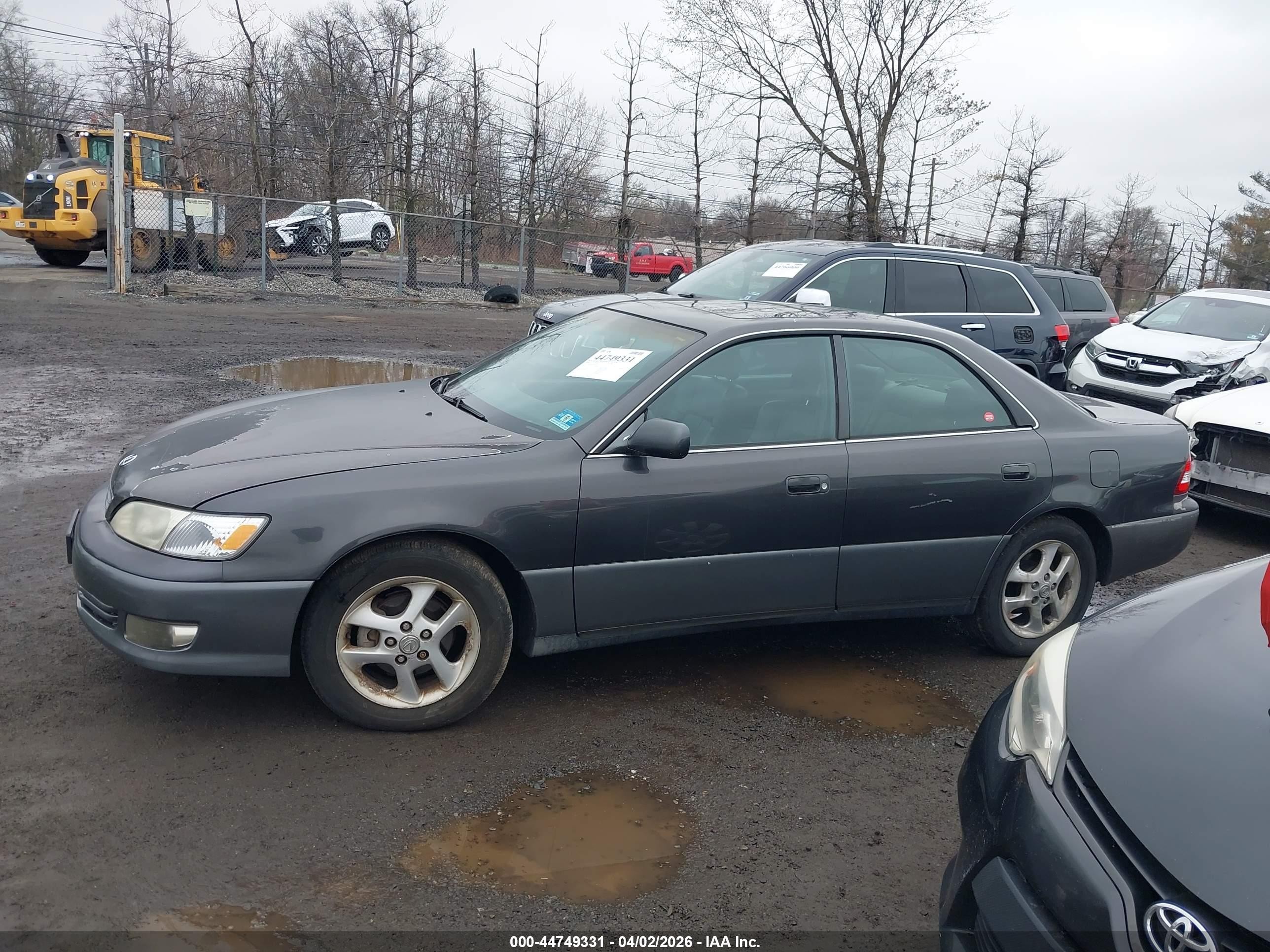 2000 Lexus Es 300   Gray vin: JT8BF28G4Y0273974
