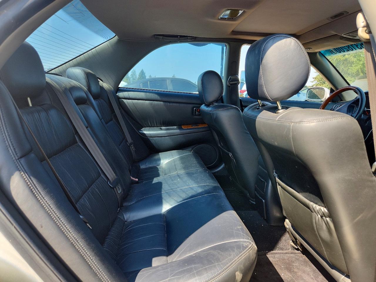 2000 Lexus Es 300 Silver vin: JT8BF28G4Y0284442