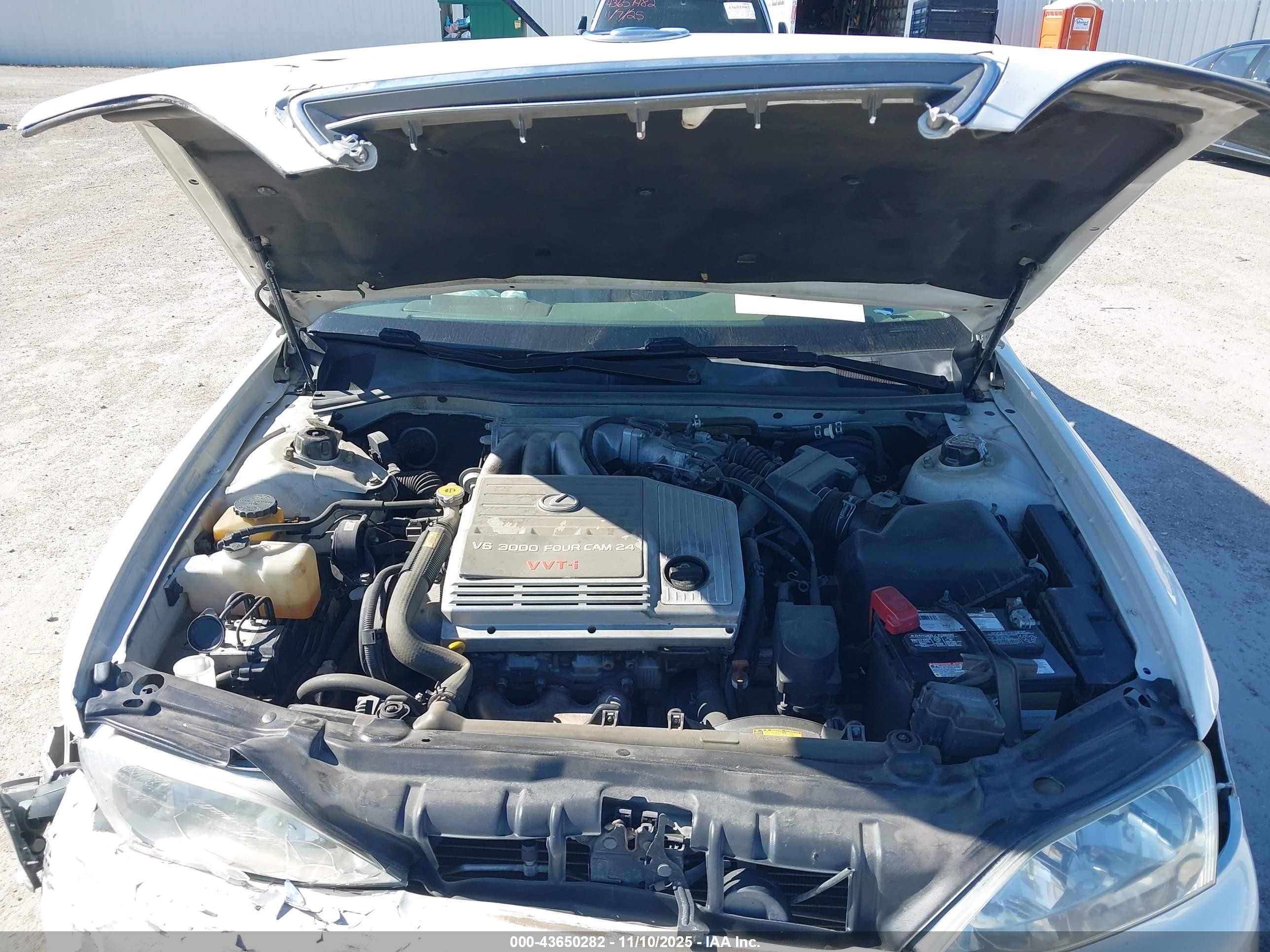 2000 Lexus Es 300 White vin: JT8BF28G4Y5102497
