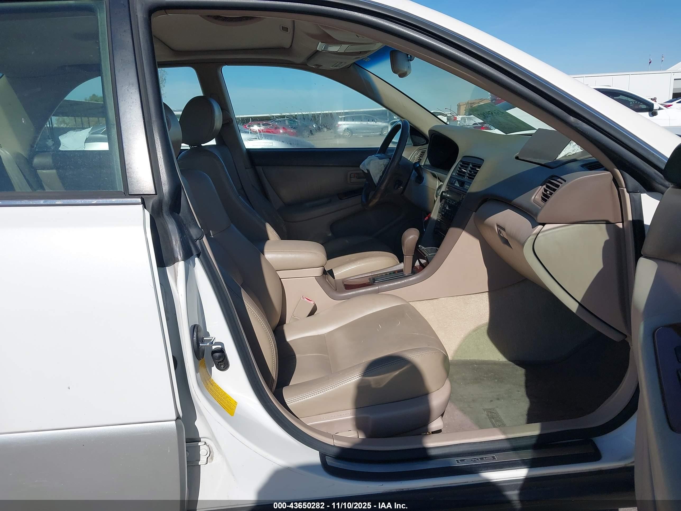 2000 Lexus Es 300 White vin: JT8BF28G4Y5102497