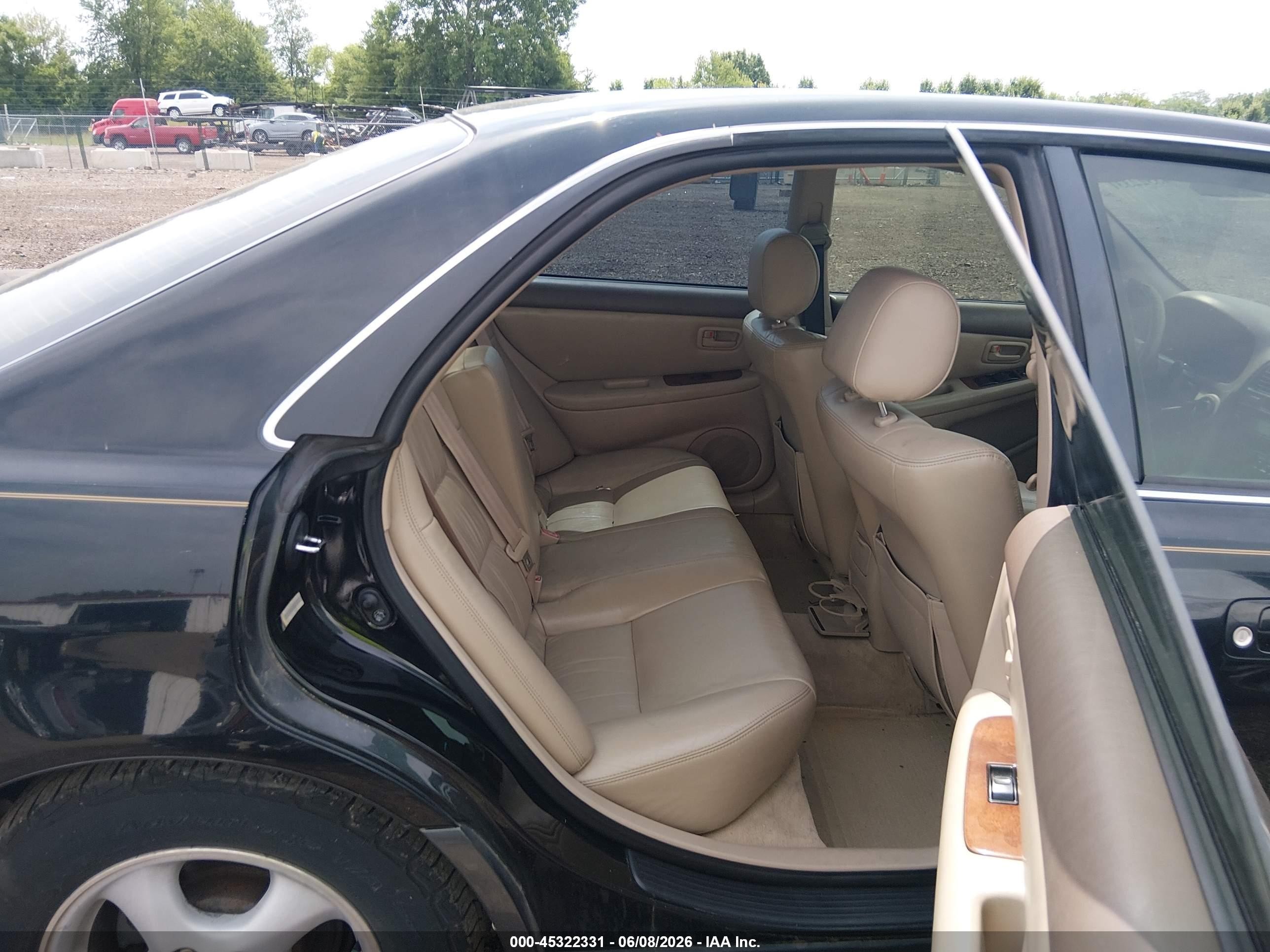 1998 Lexus Es 300   Black vin: JT8BF28G5W5021473