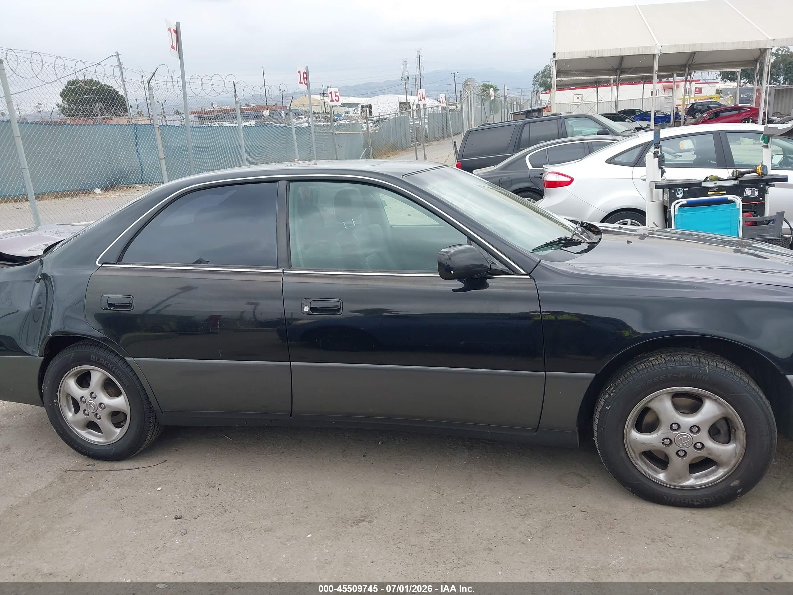 1999 Lexus Es 300   Black vin: JT8BF28G5X5066365