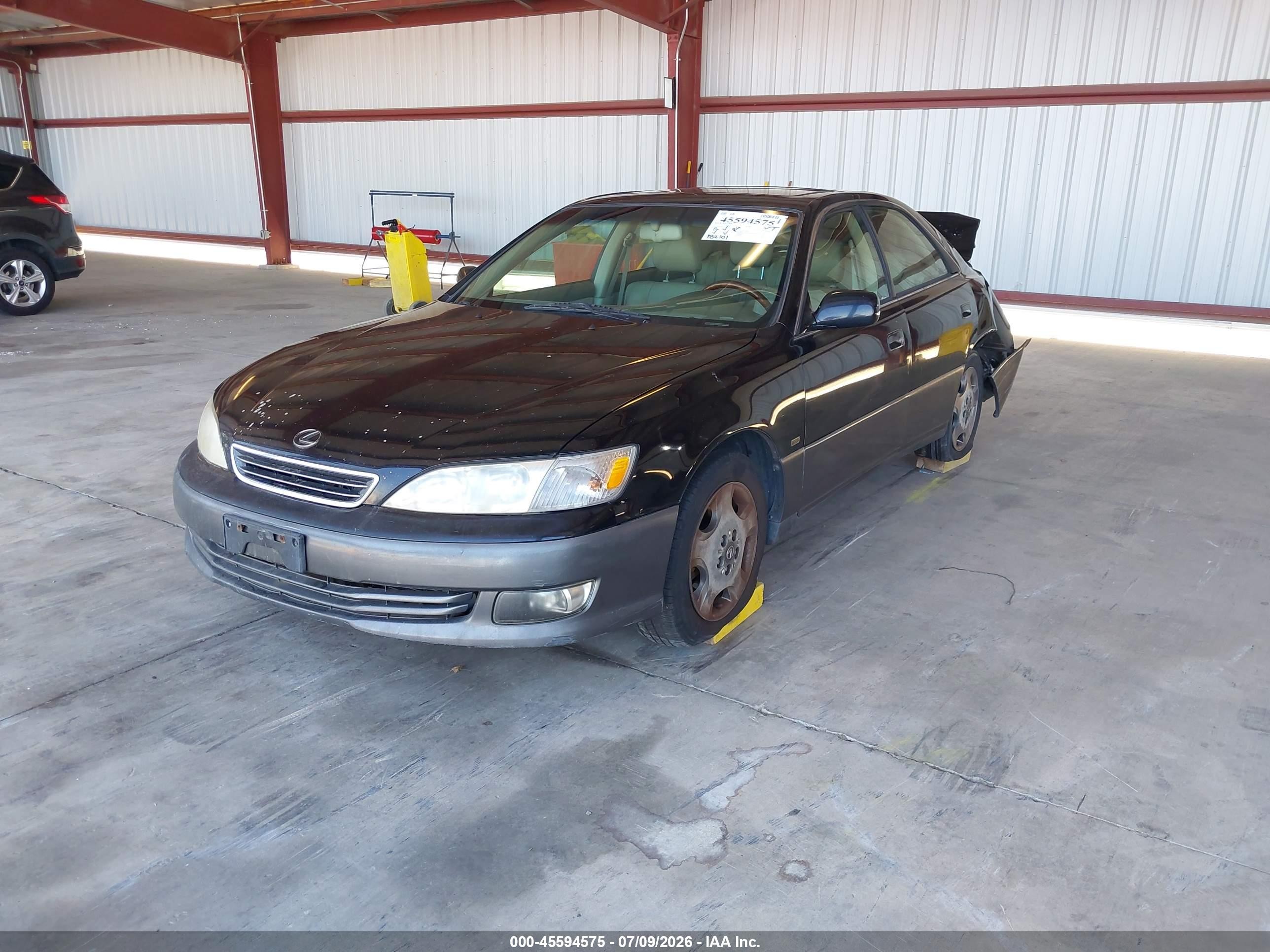 2001 Lexus Es 300   Черный vin: JT8BF28G610319309
