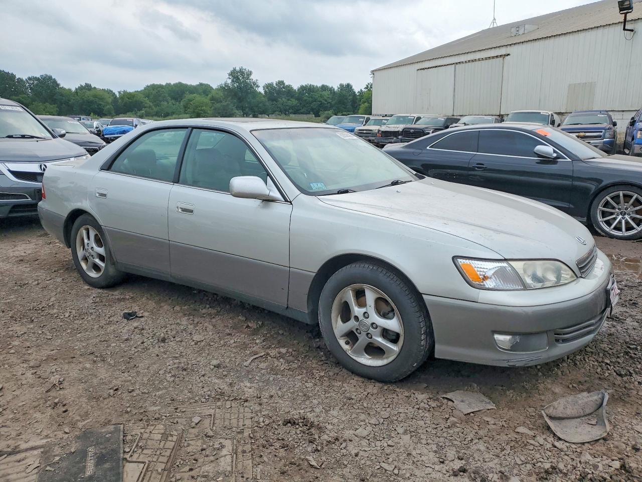 2001 Lexus Es 300 Silver vin: JT8BF28G610342346