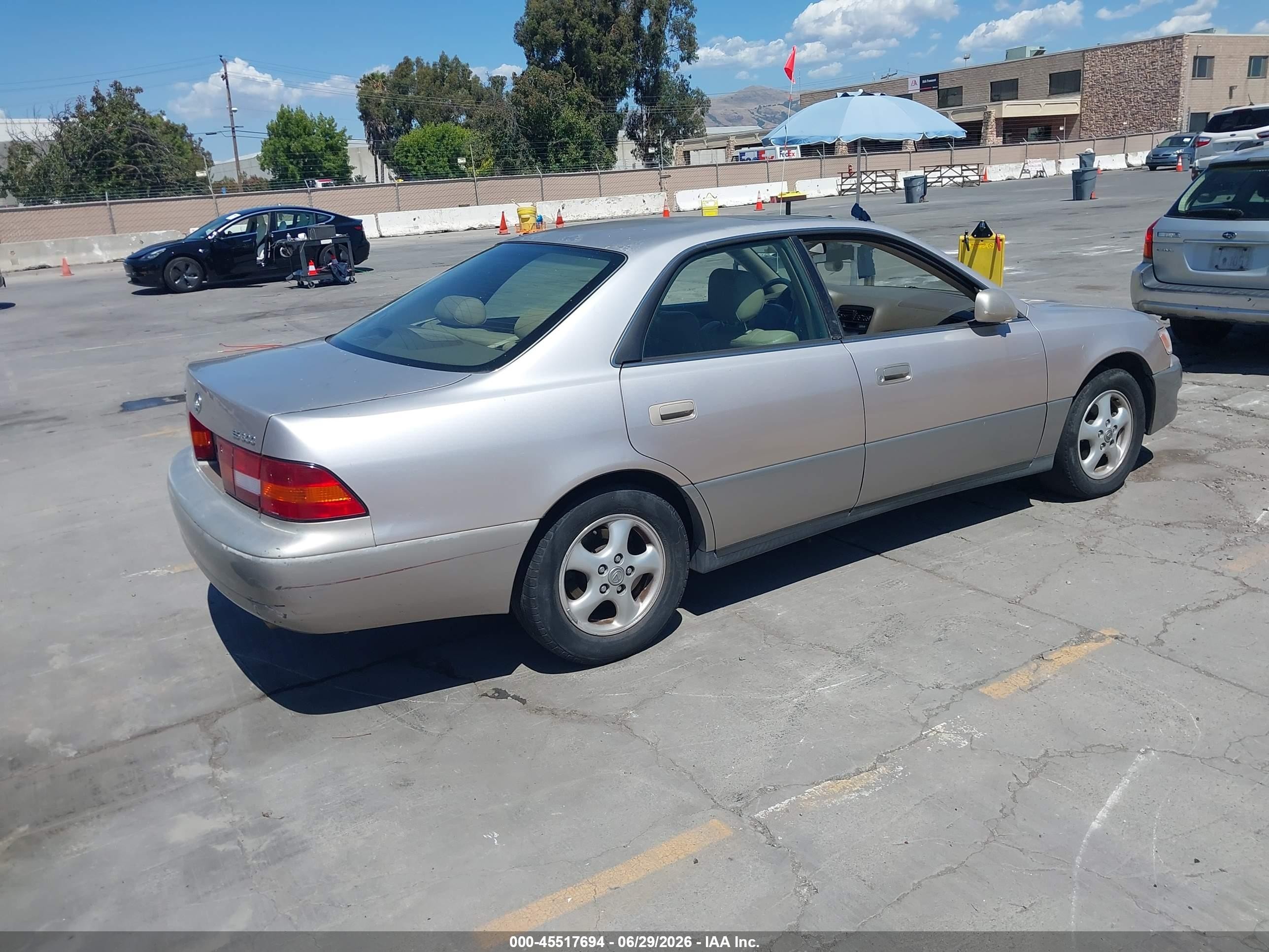 1999 Lexus Es 300   Gray vin: JT8BF28G6X5059909