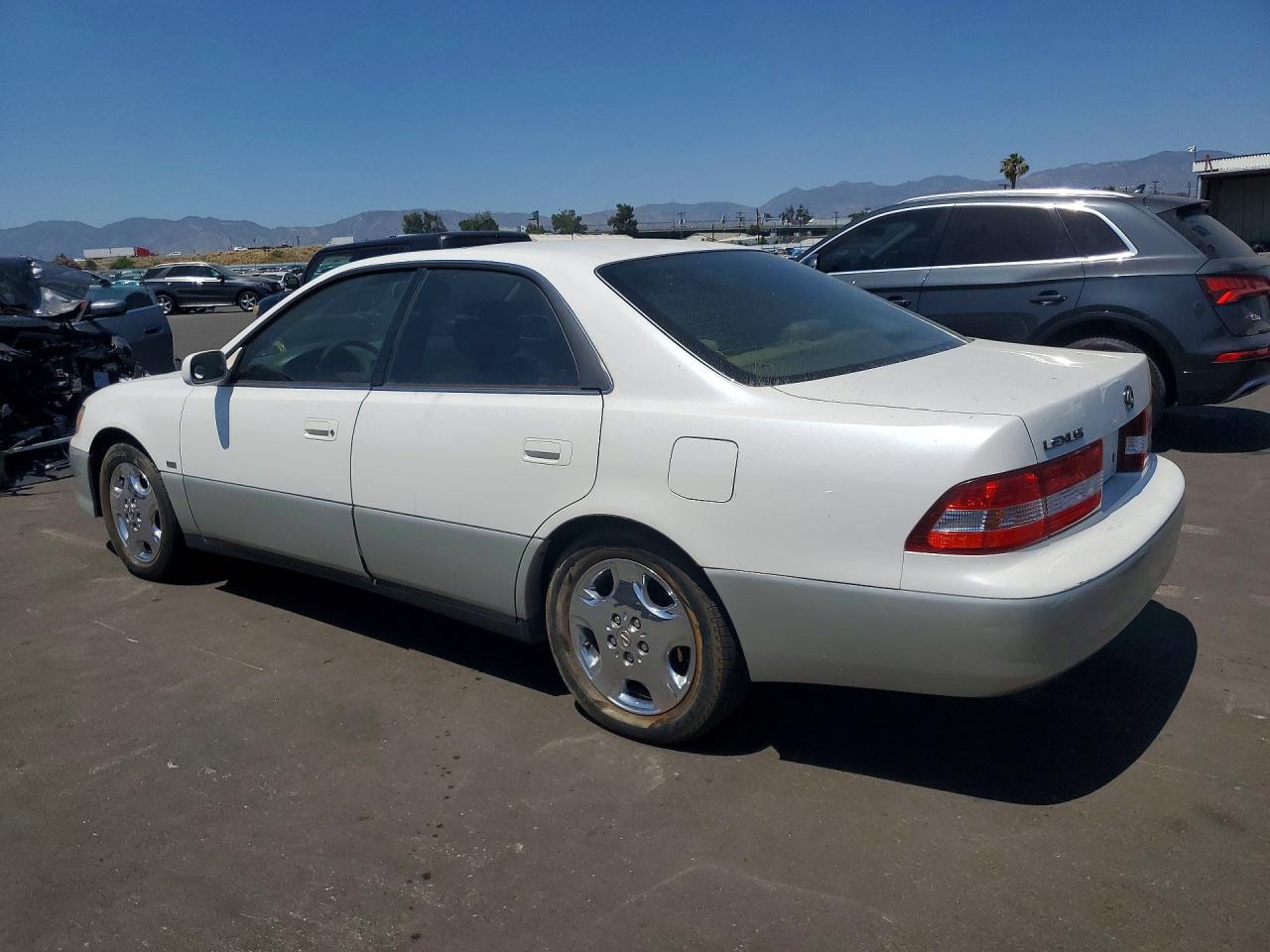 2000 Lexus Es 300 White vin: JT8BF28G6Y5090286