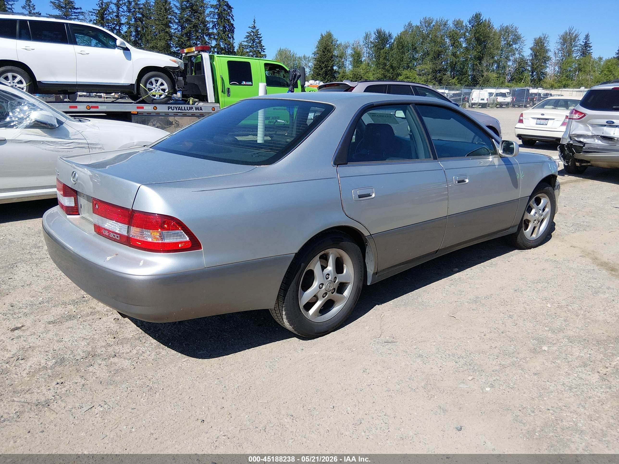 2001 Lexus Es 300   Silver vin: JT8BF28G715111796