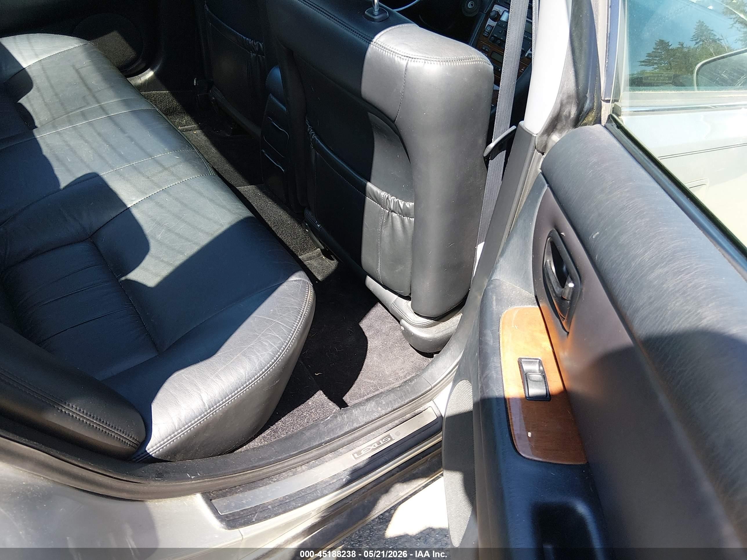 2001 Lexus Es 300   Silver vin: JT8BF28G715111796
