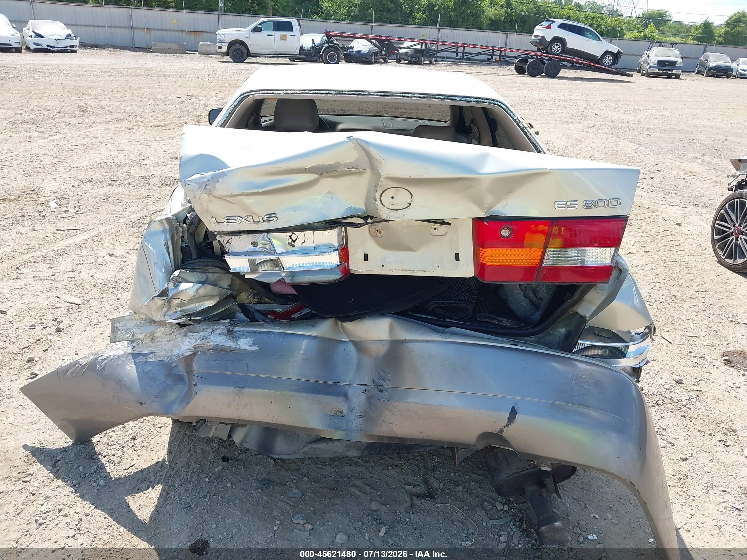 1998 Lexus Es 300 Tan vin: JT8BF28G7W0094339