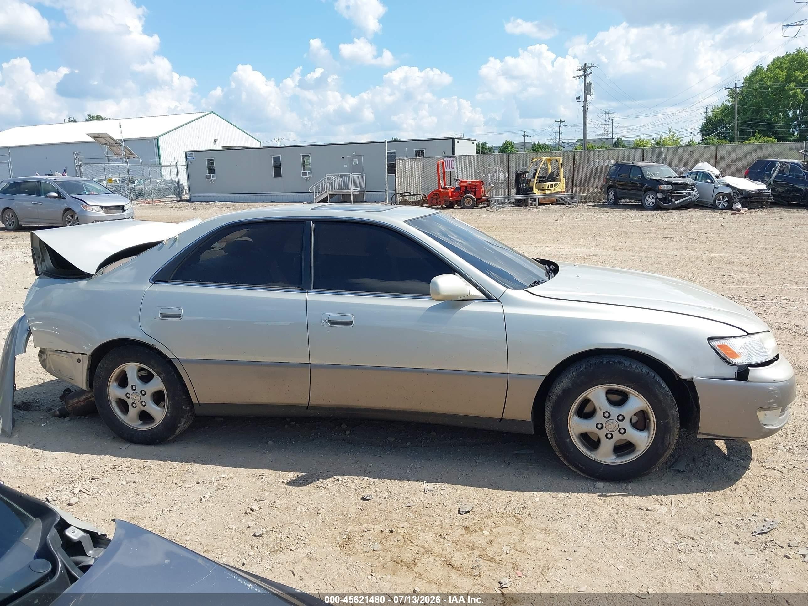 1998 Lexus Es 300 Tan vin: JT8BF28G7W0094339