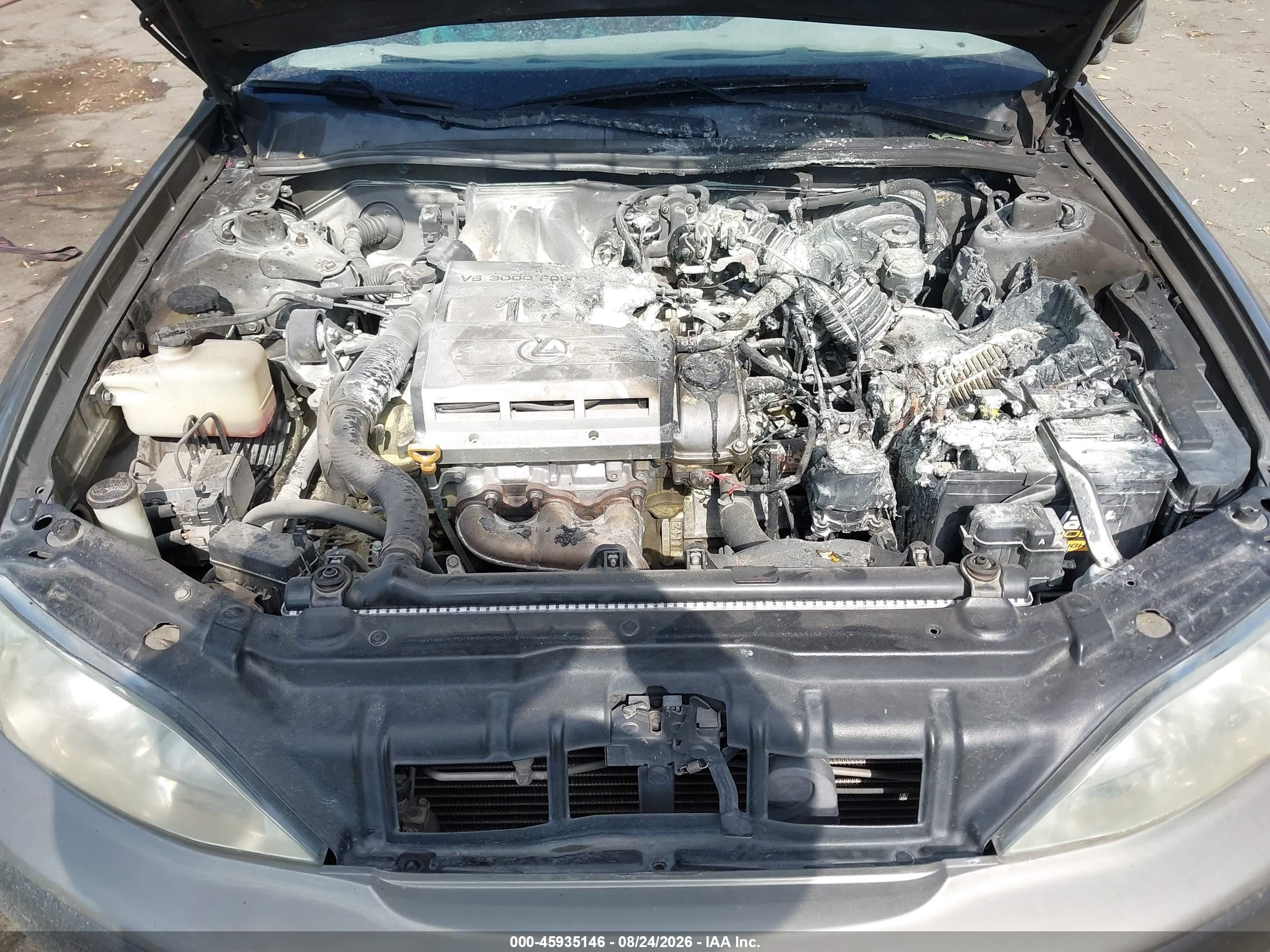 1998 Lexus Es 300   Beige vin: JT8BF28G7W5028425