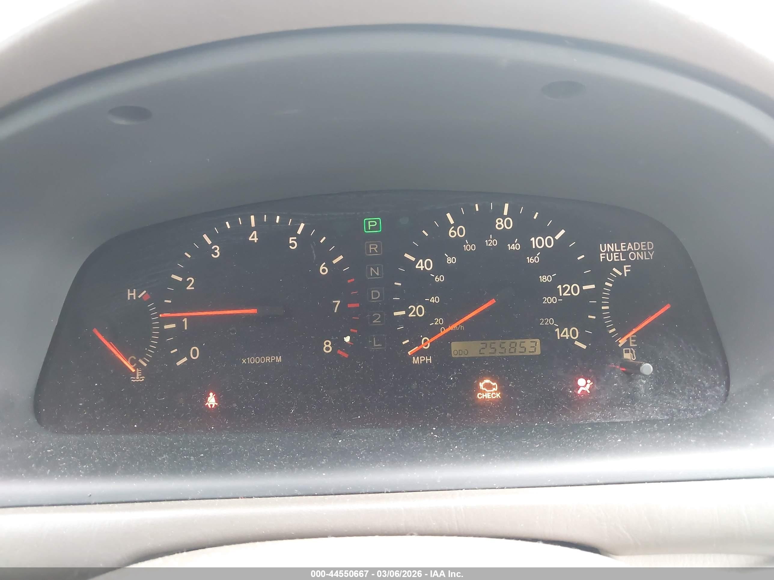 1999 Lexus Es 300   White vin: JT8BF28G7X0215338