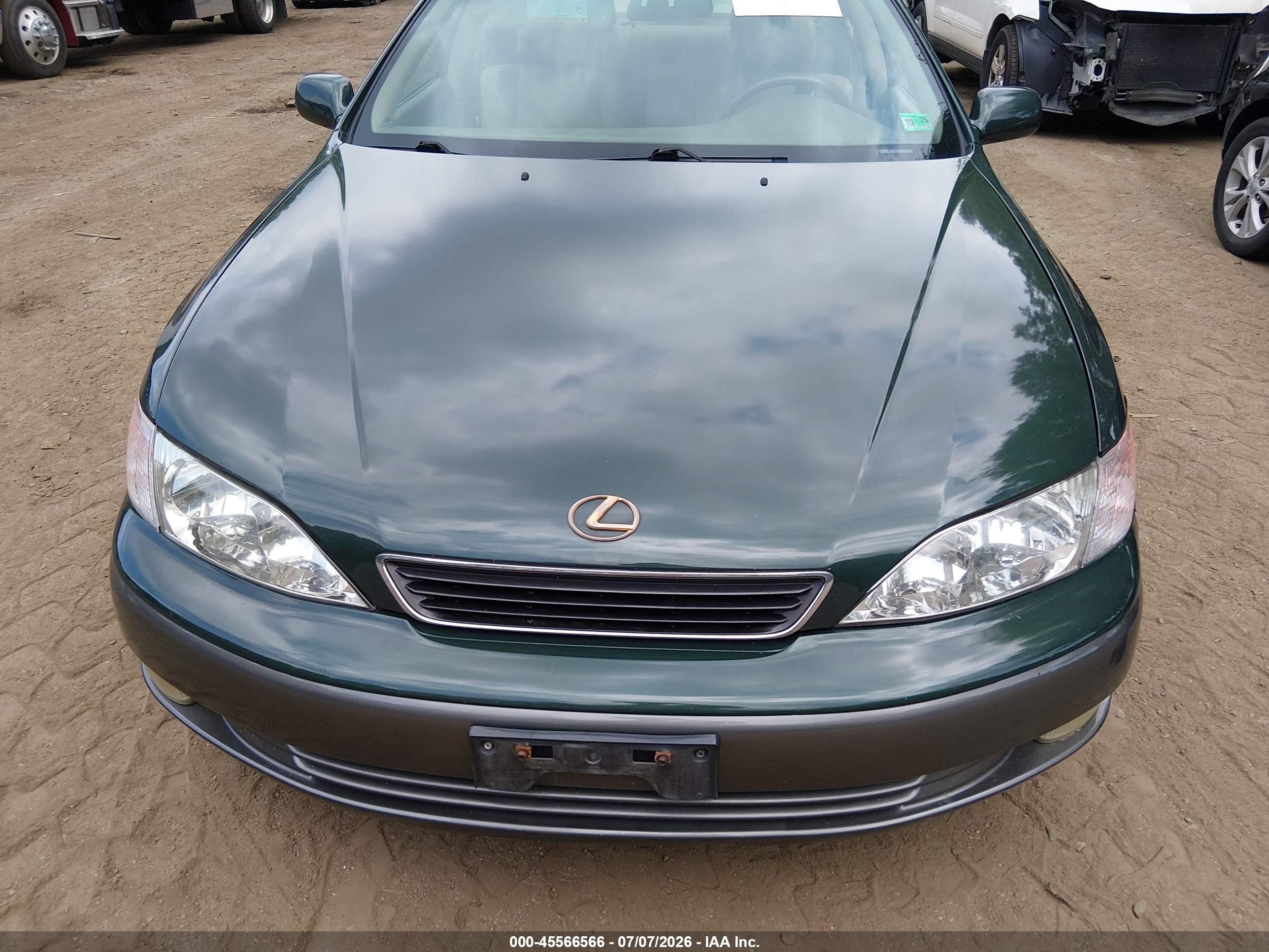 1999 Lexus Es 300   Зеленый vin: JT8BF28G7X5053231